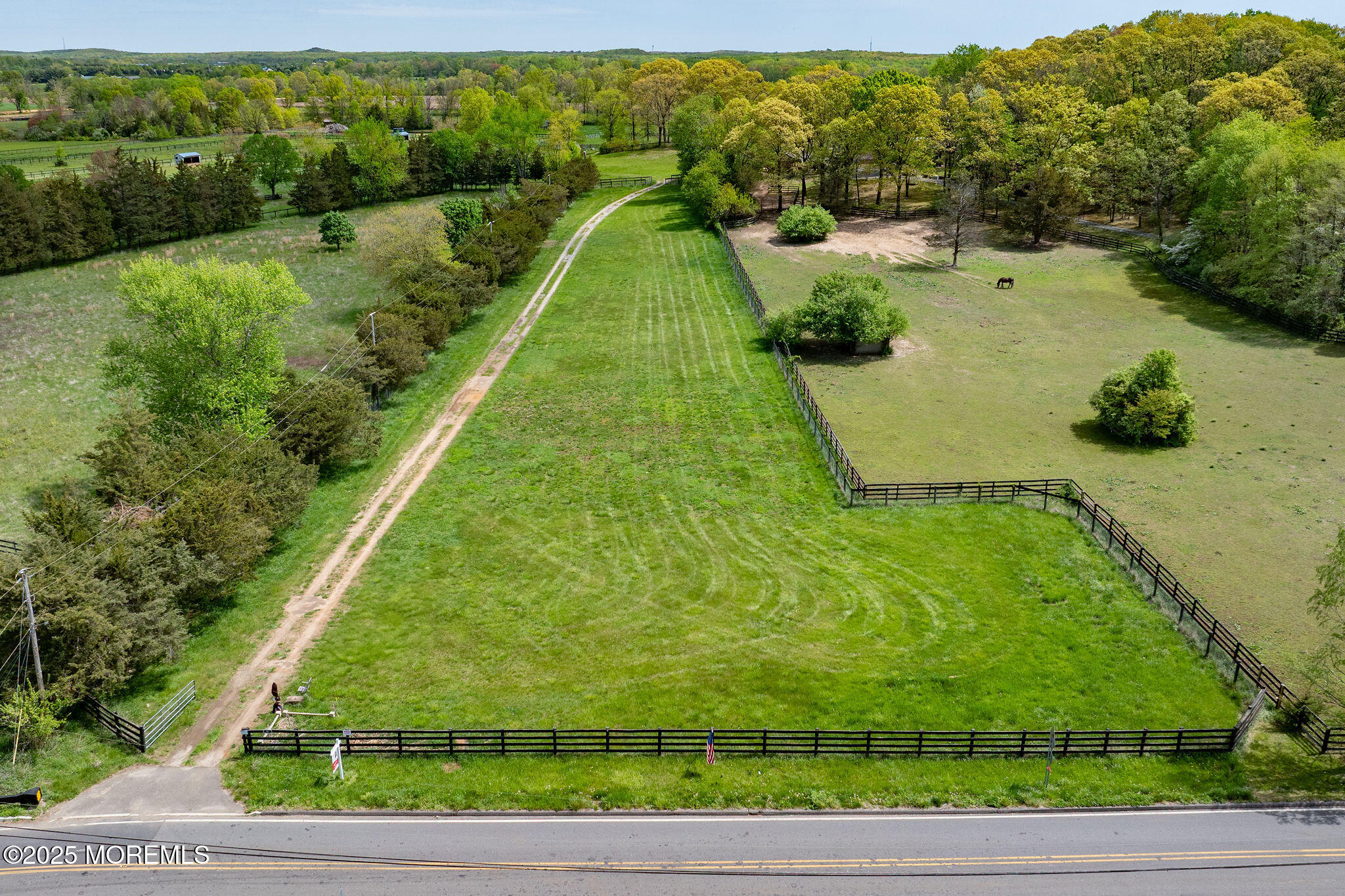 53 Millers Mill Rd, Cream Ridge, New Jersey image 1