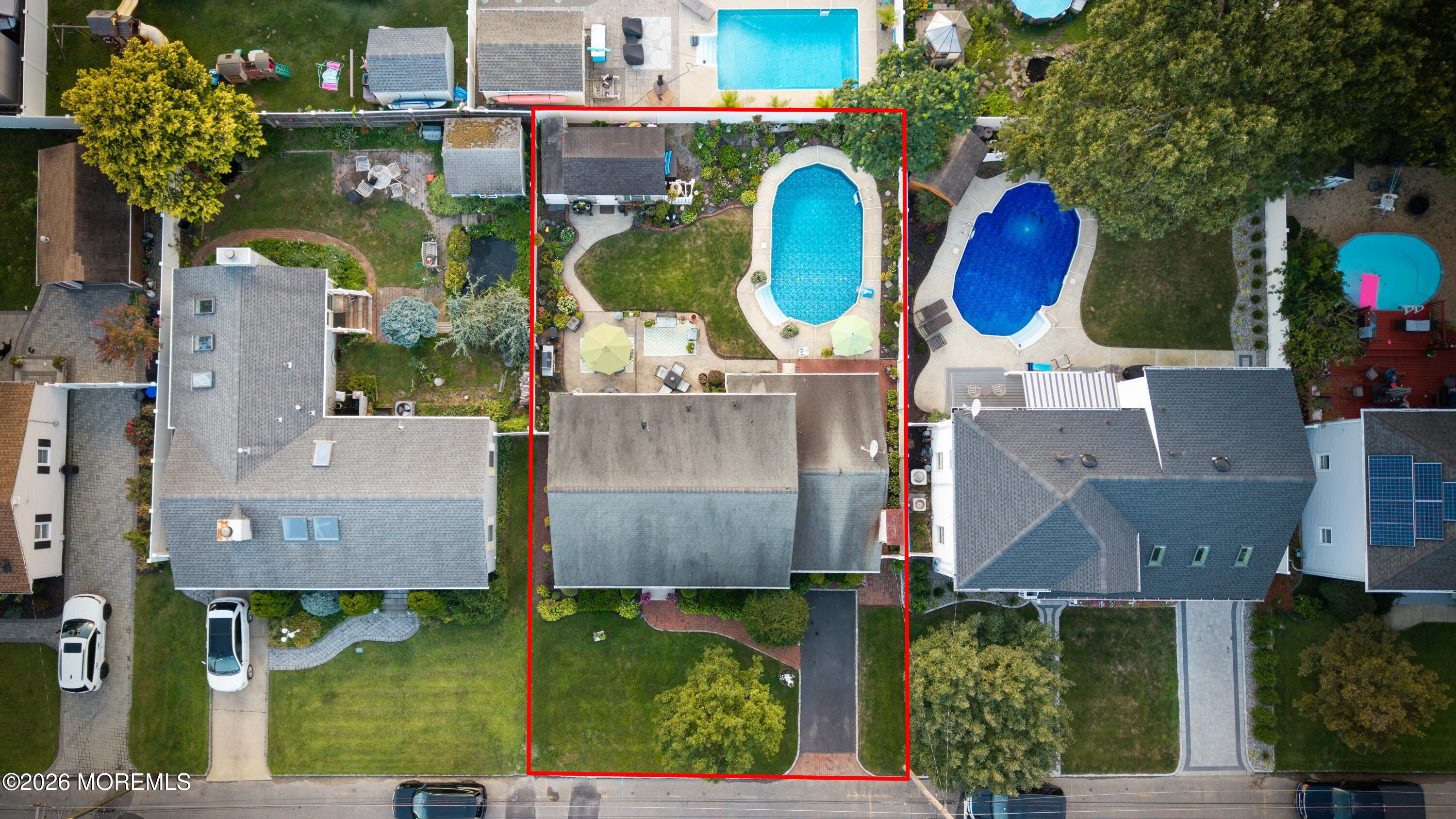 1323 Sunrise Avenue