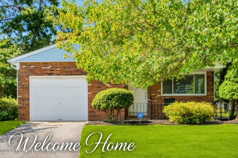 Photo of 3 Preston Court, Toms River, NJ 08757 (MLS # 22627469)