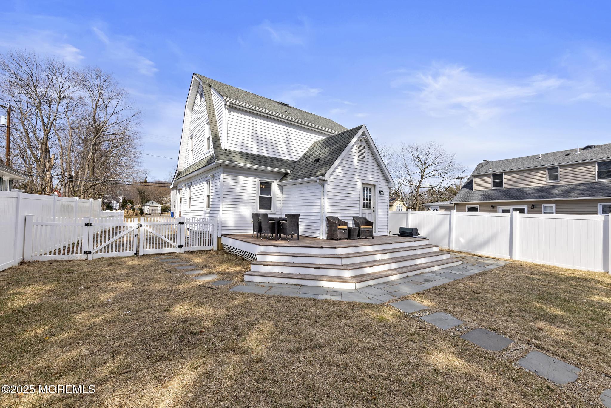 218 Cooper Road, Red Bank, New Jersey image 42