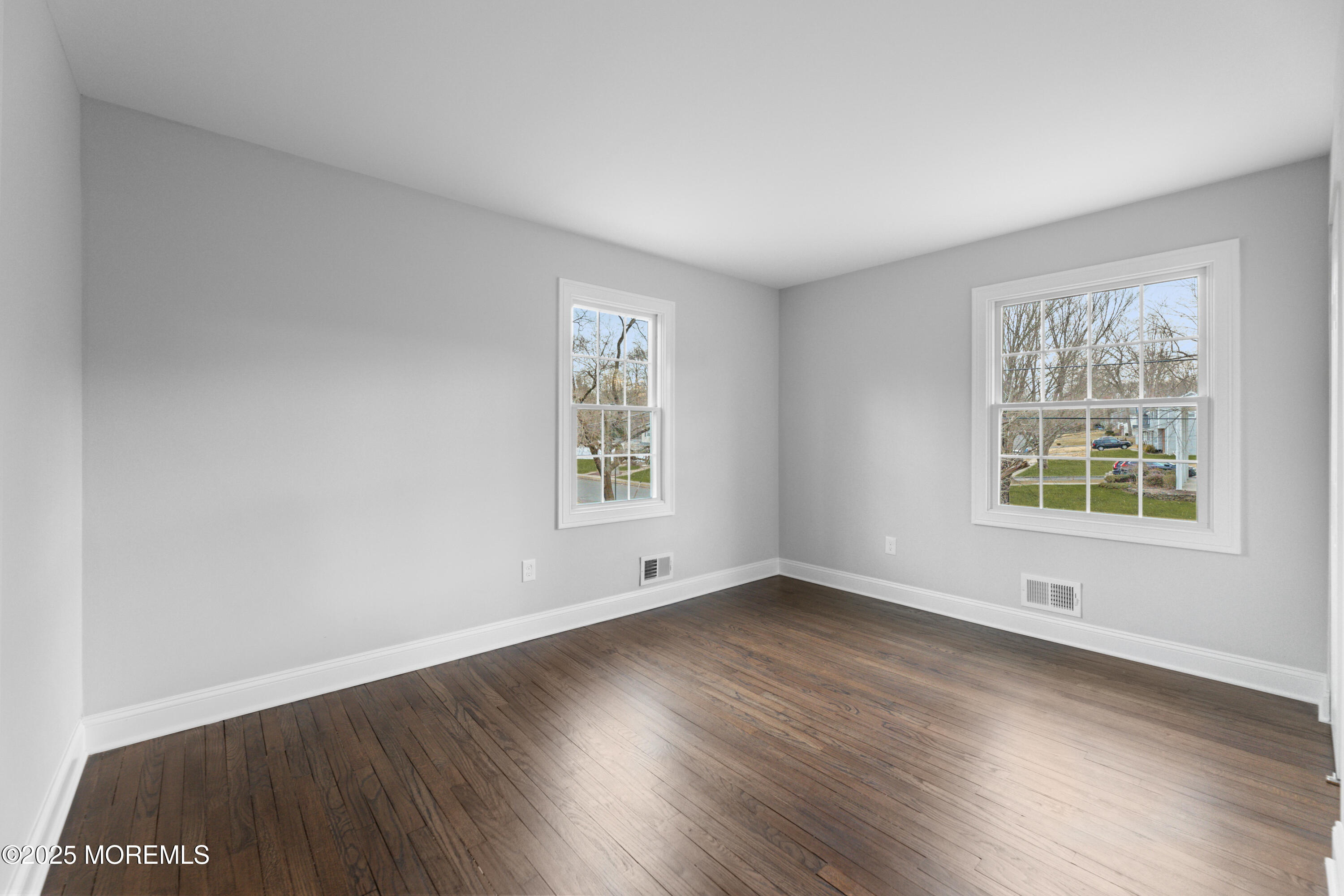 16 Longfellow Terrace, Morganville, New Jersey image 24