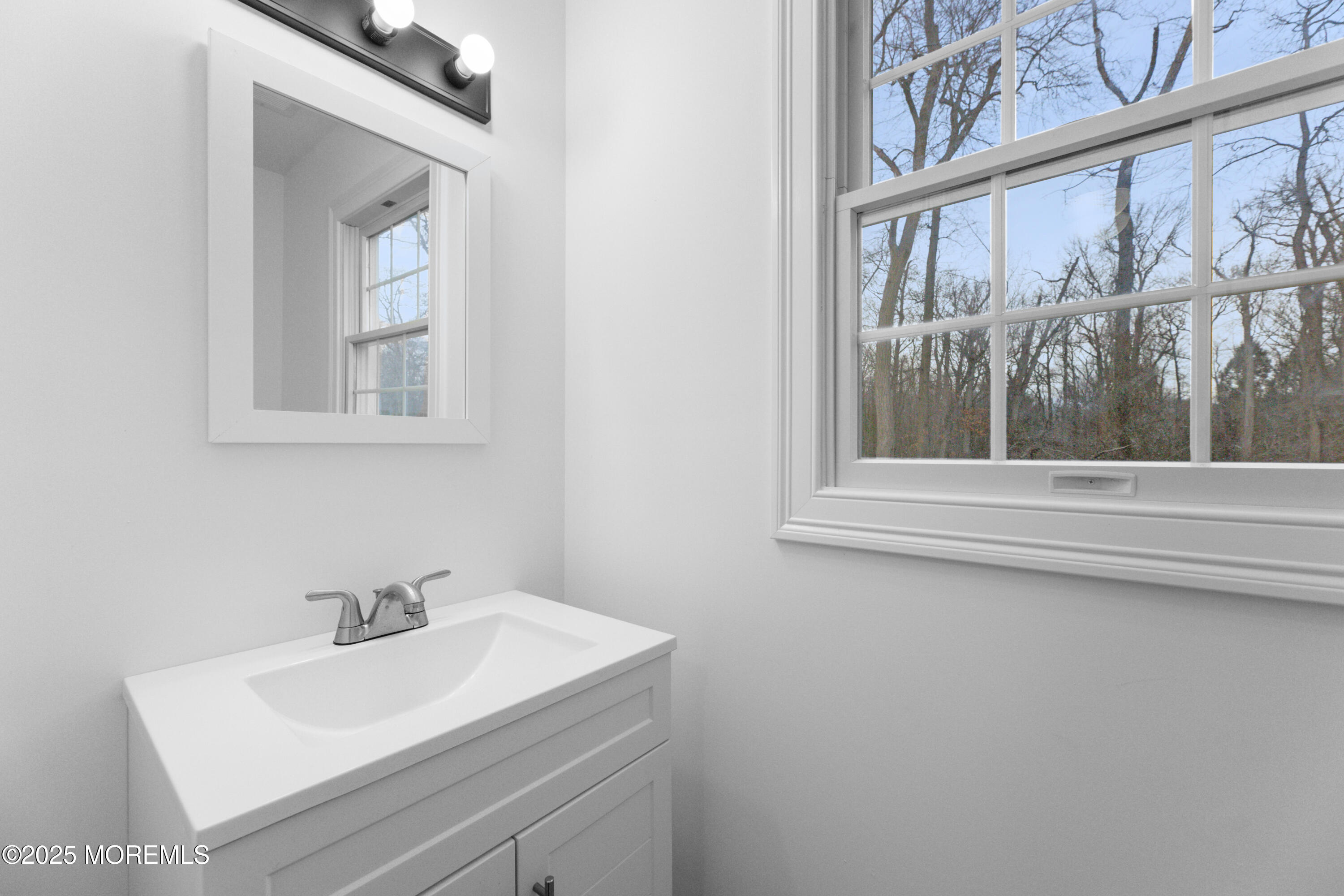 16 Longfellow Terrace, Morganville, New Jersey image 16