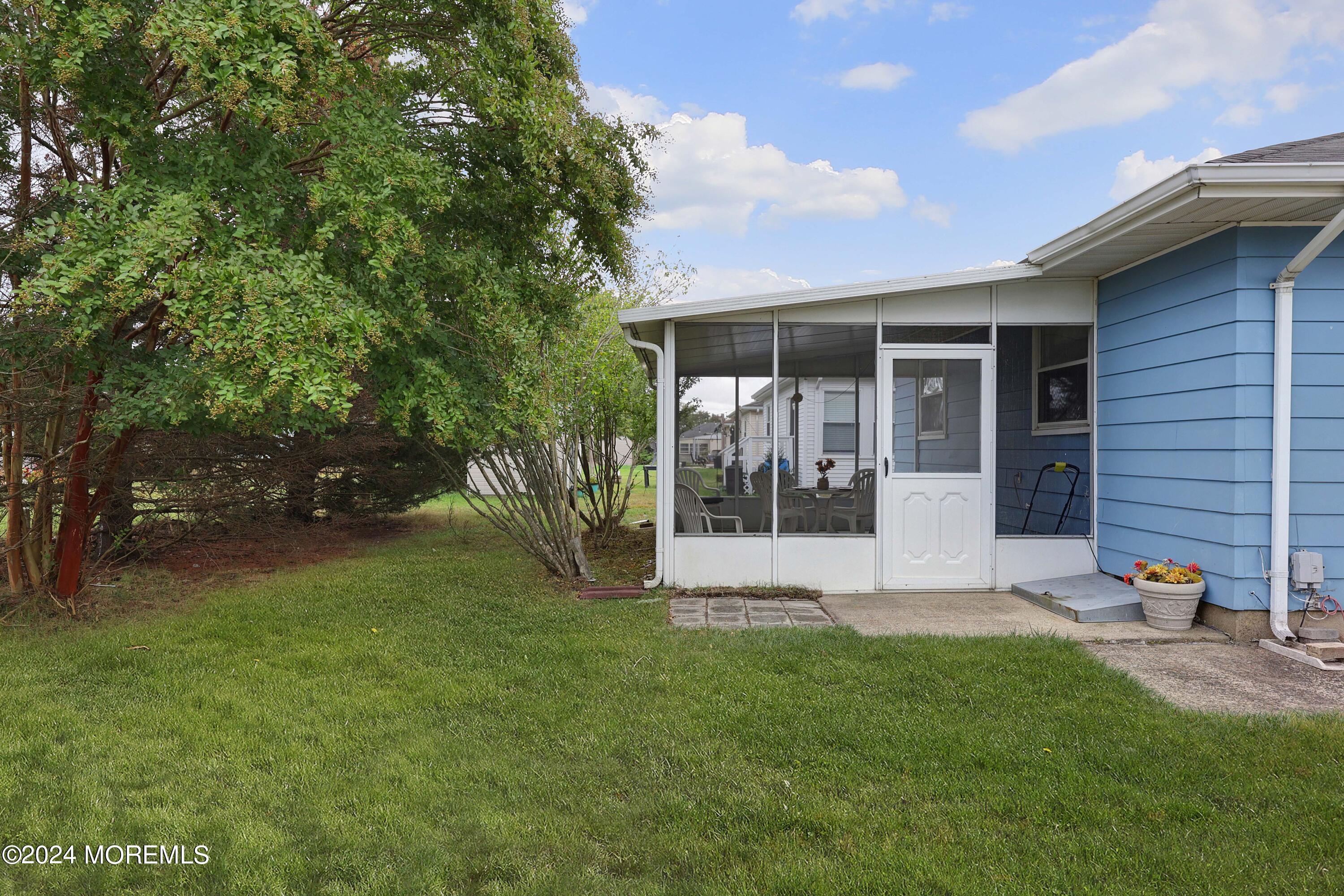 302 Barbados Drive, Toms River, New Jersey image 23