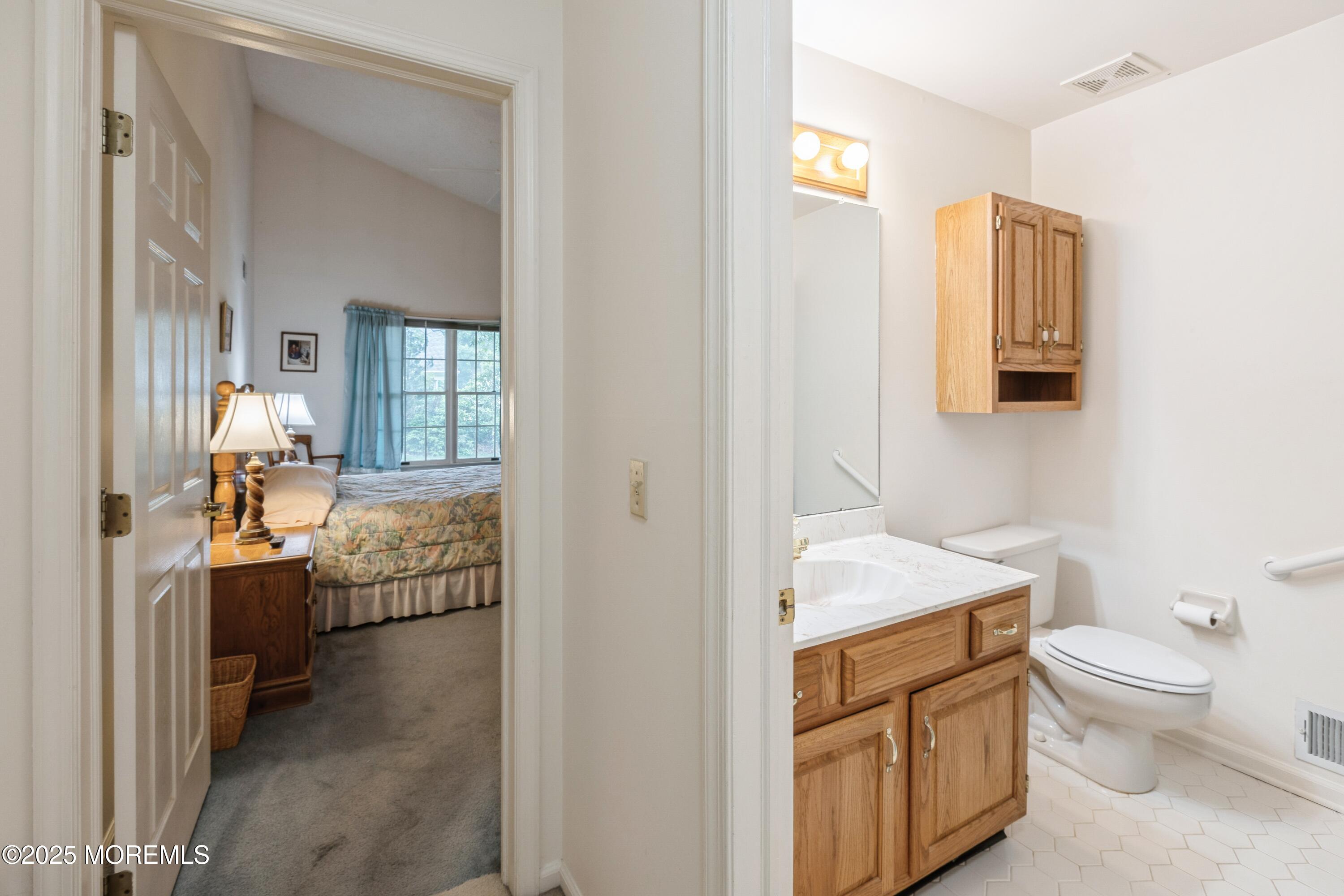 1640 Goldspire Road, Toms River, New Jersey image 18