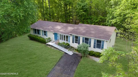 10 Corinne Court, Jackson, NJ 08527 - MLS#: 22514304