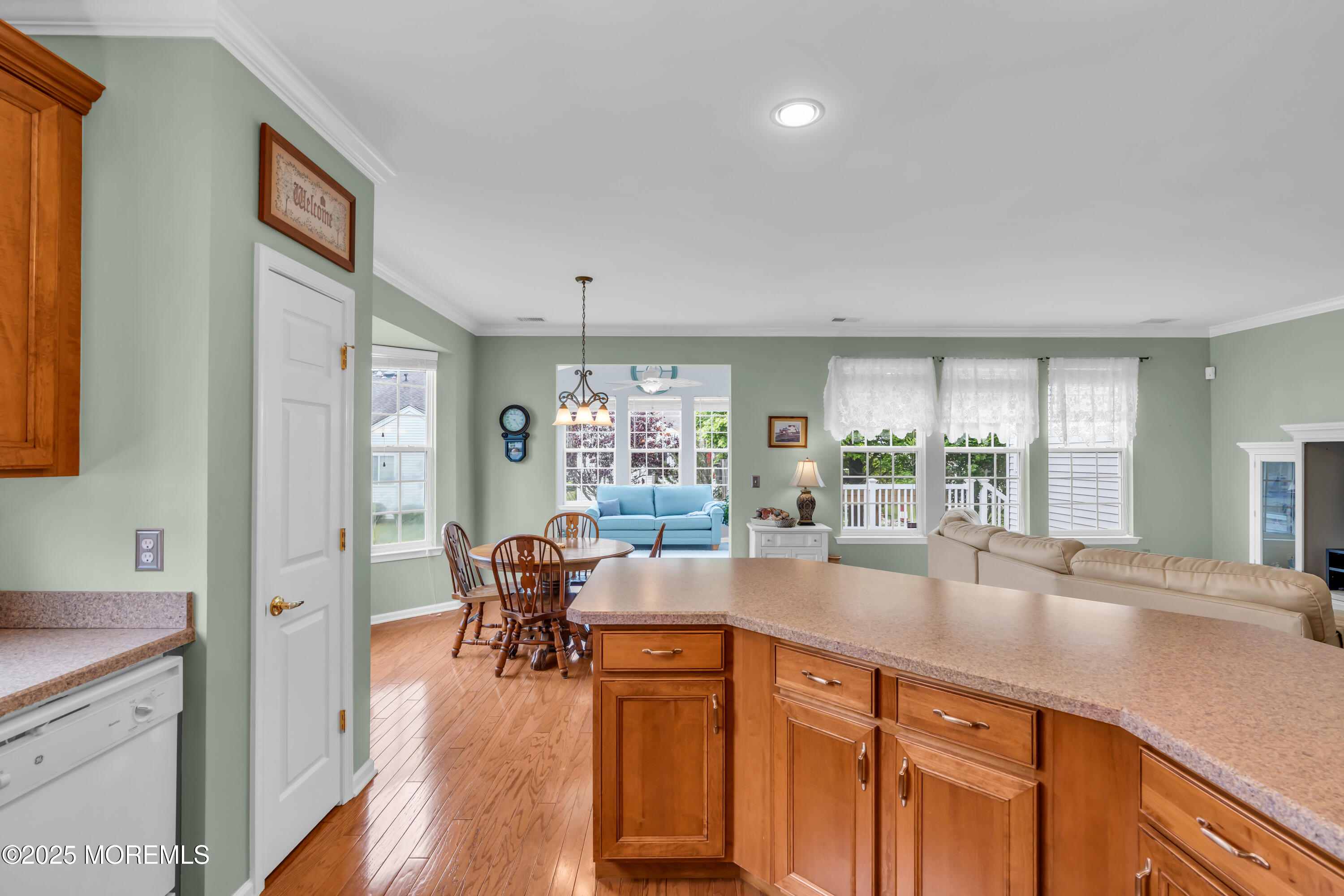5 Minot Light Court, Barnegat, New Jersey image 44