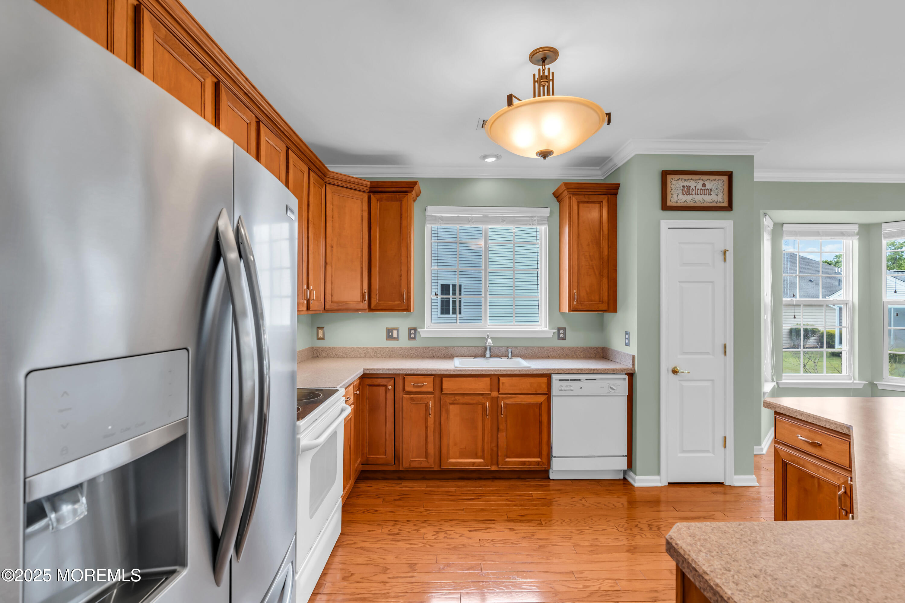 5 Minot Light Court, Barnegat, New Jersey image 43