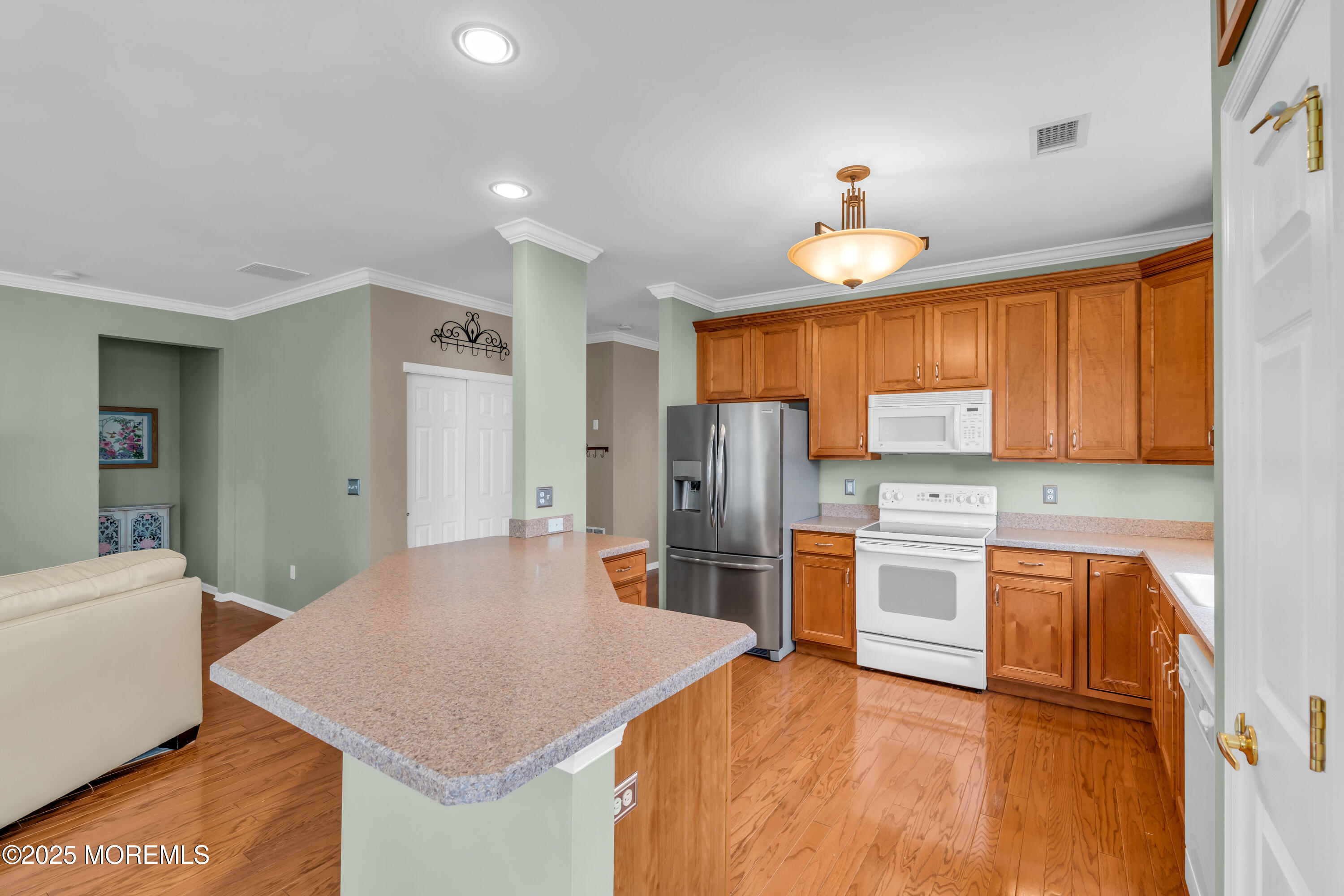 5 Minot Light Court, Barnegat, New Jersey image 47