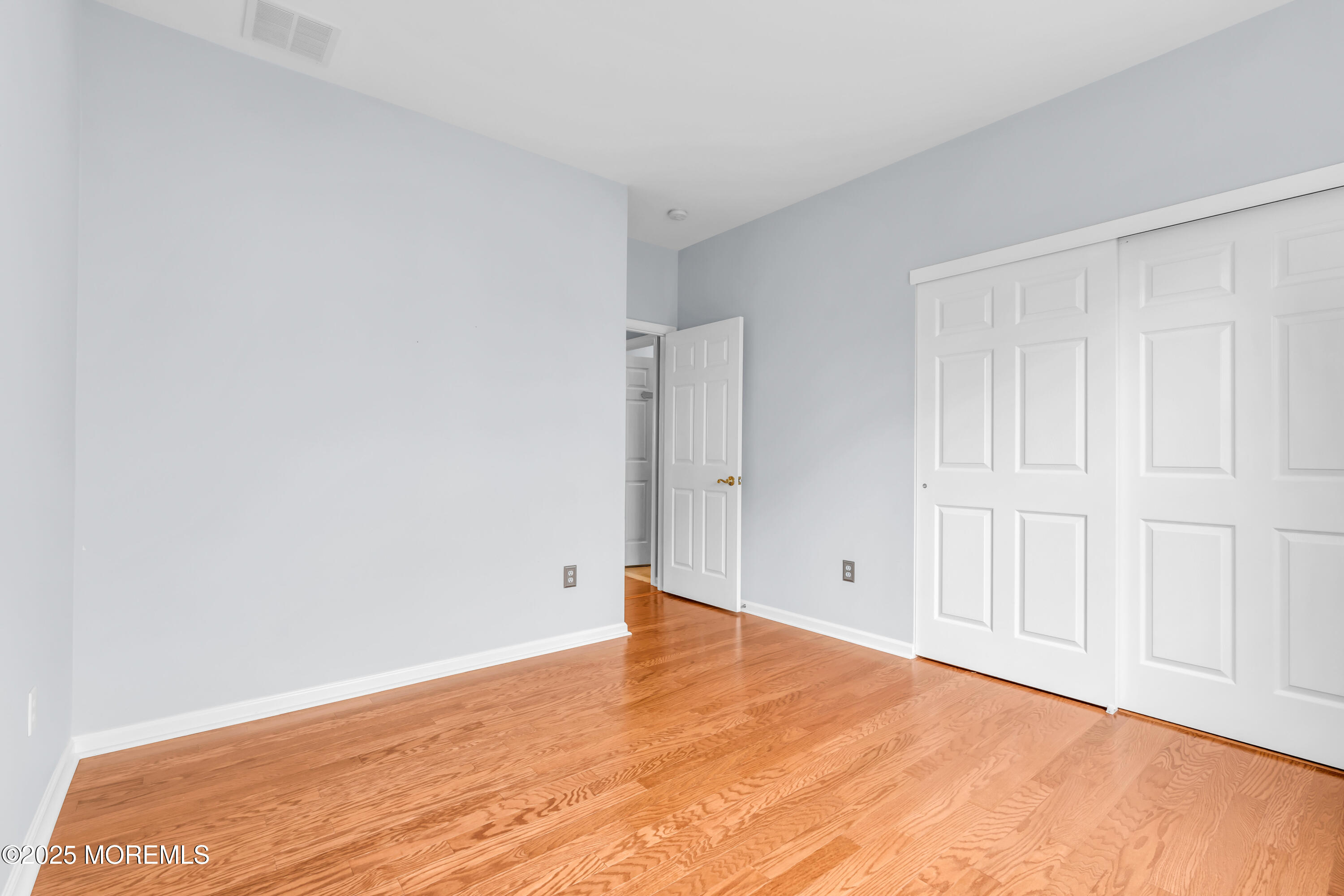 5 Minot Light Court, Barnegat, New Jersey image 26