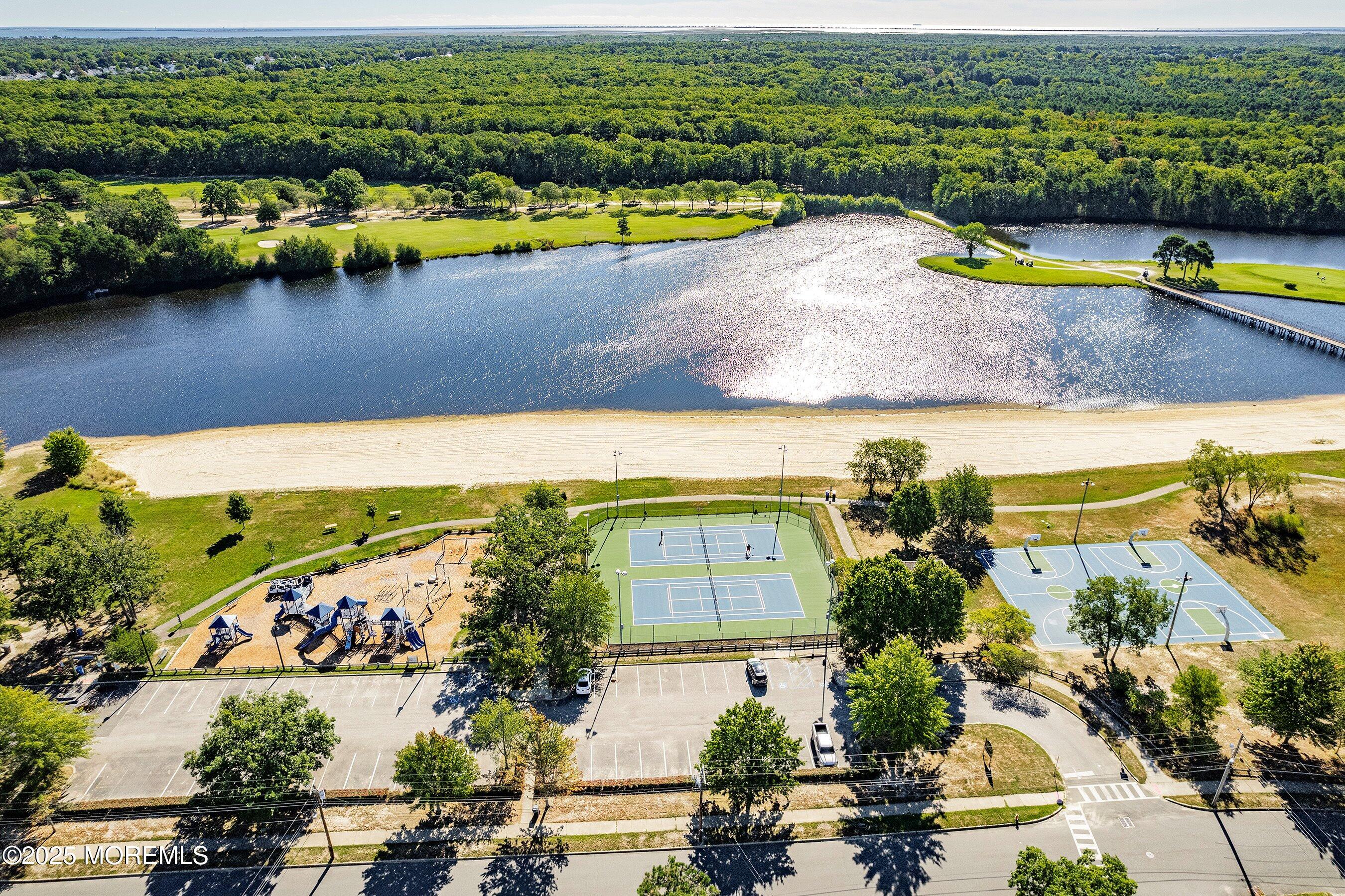 1015 Barnacle Drive, Manahawkin, New Jersey image 37