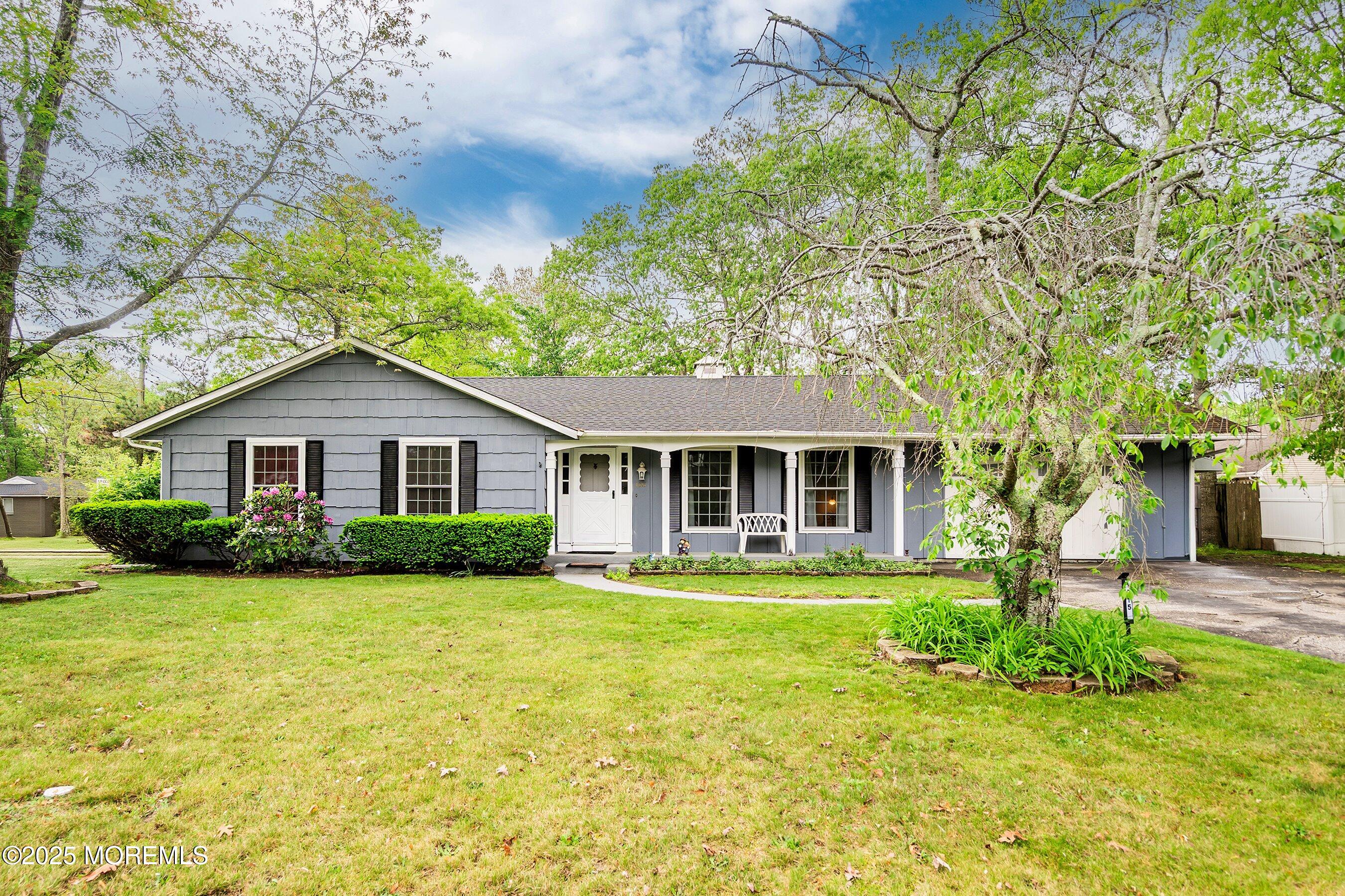 1015 Barnacle Drive, Manahawkin, New Jersey image 1
