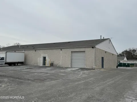 MLS: 22508931