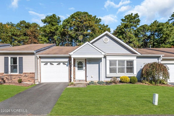 32 NICOLE CT, LAKEWOOD, NJ 08701 - Image 564b19d6c37f47ac0b0be7b4e1d4bbdf/3701246016