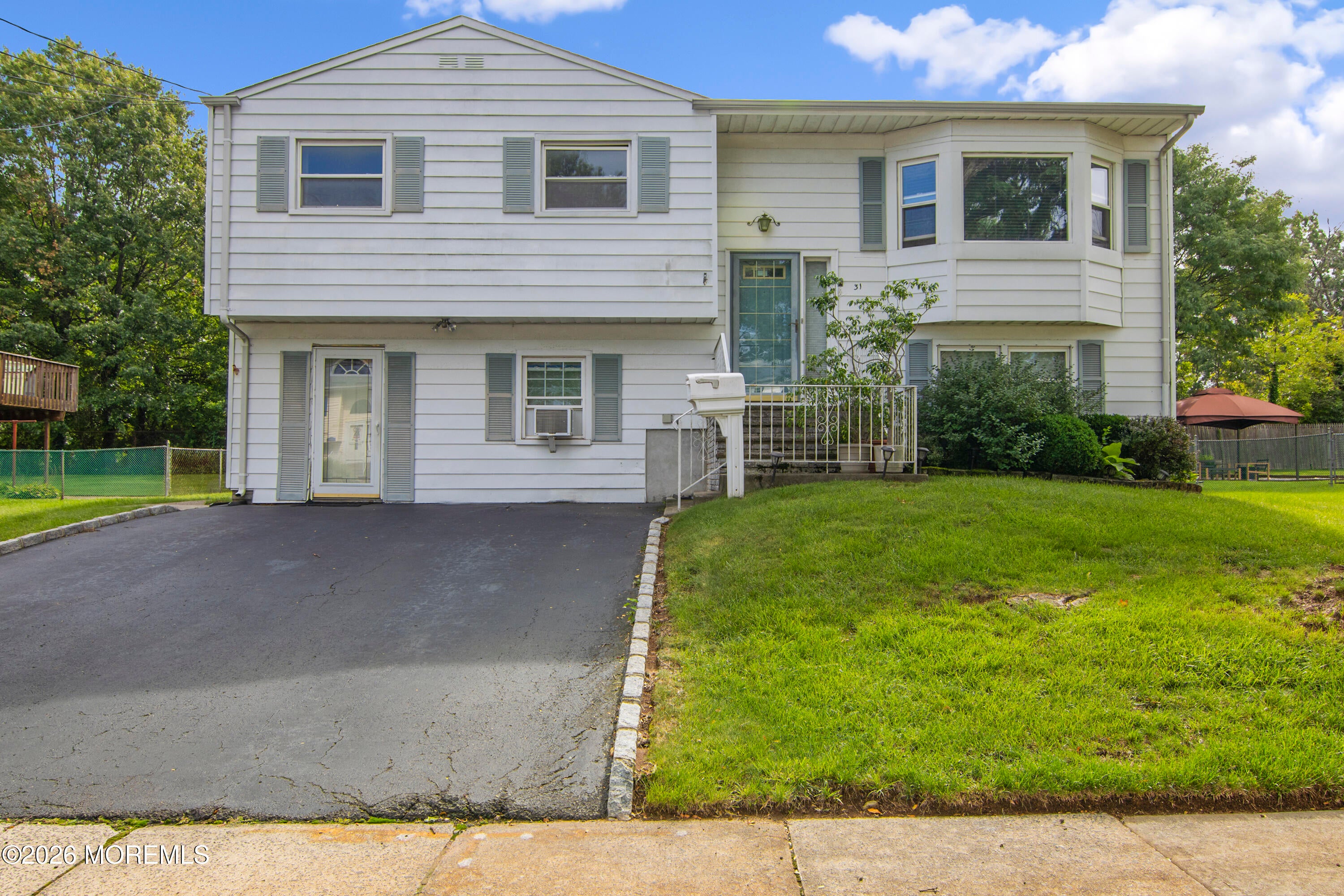 31 Heidi Drive