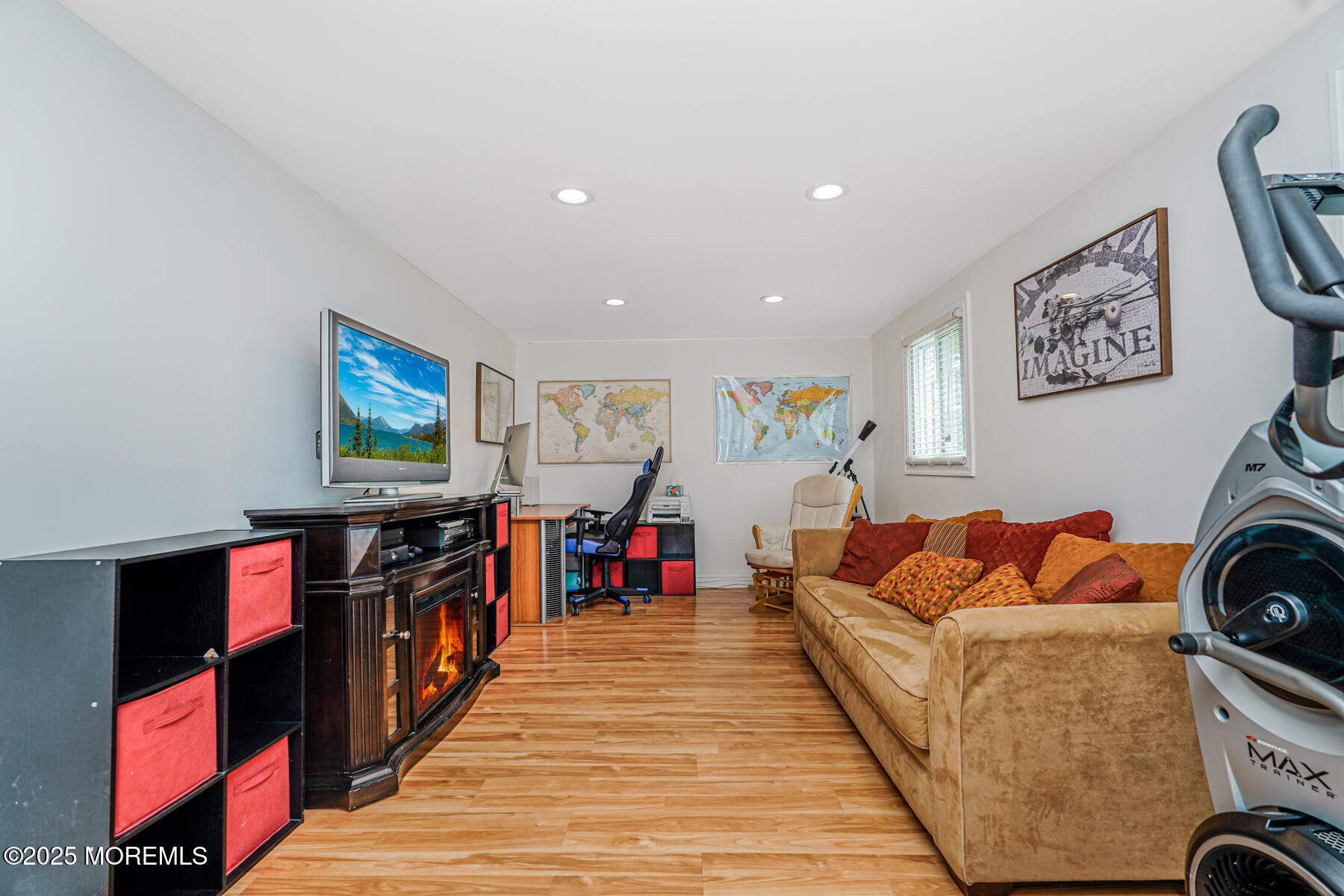 390 Iron Bridge Road, Freehold, New Jersey image 27