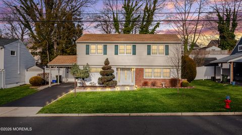 Photo of 36 Farmbrook Drive, Old Bridge, NJ 08857 (MLS # 22601441)