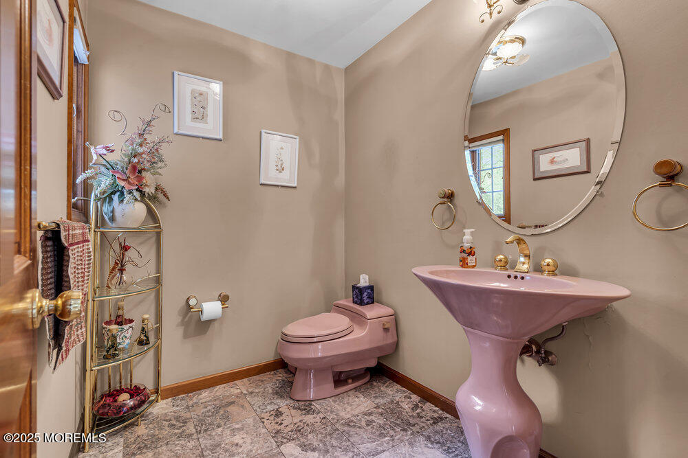 1605 Otter Drive, Toms River, New Jersey image 23
