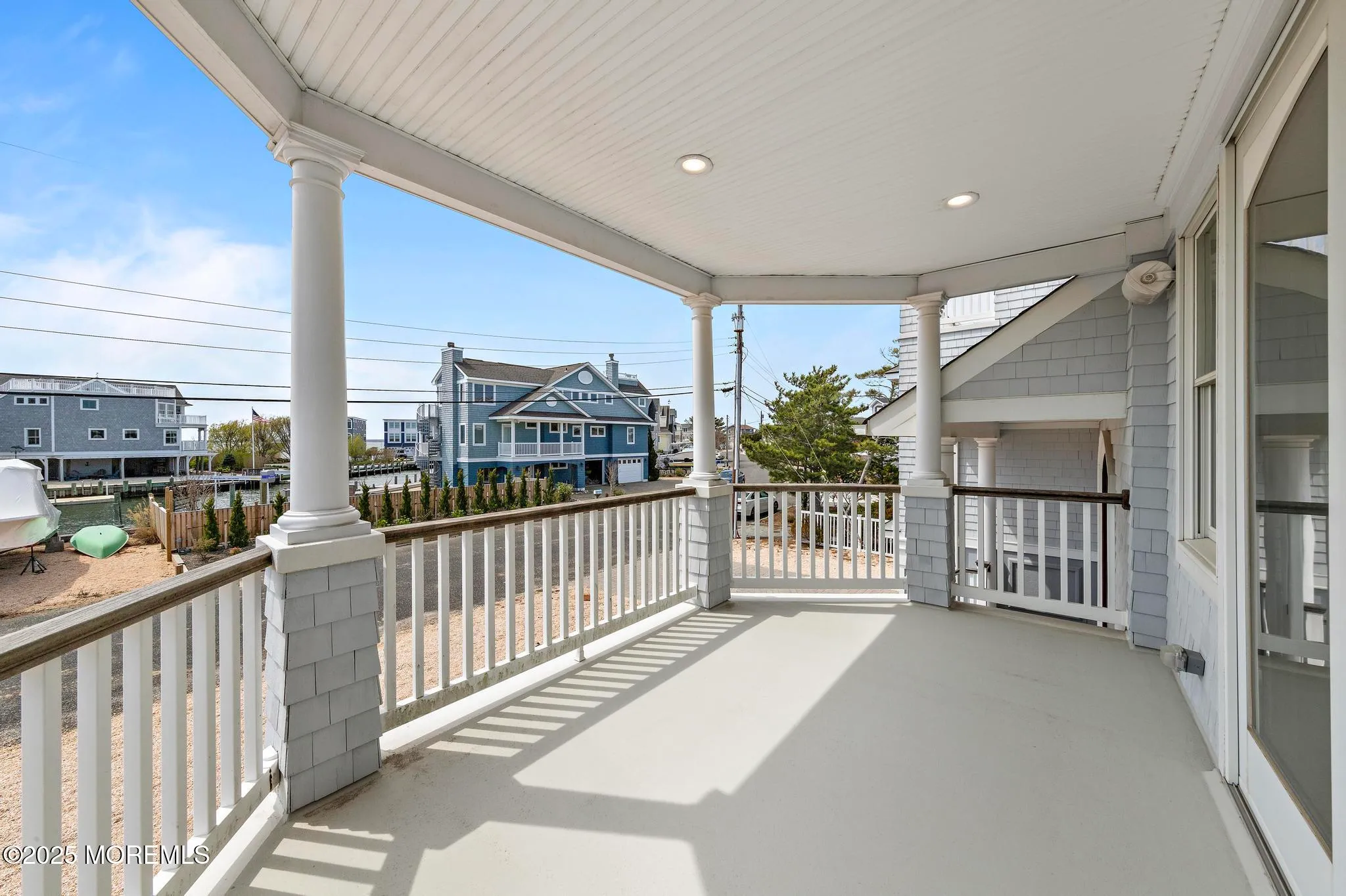 Harvey Cedars, New Jersey 08008, United States, 5 Bedrooms Bedrooms, ,4 BathroomsBathrooms,Residential,Active,112976