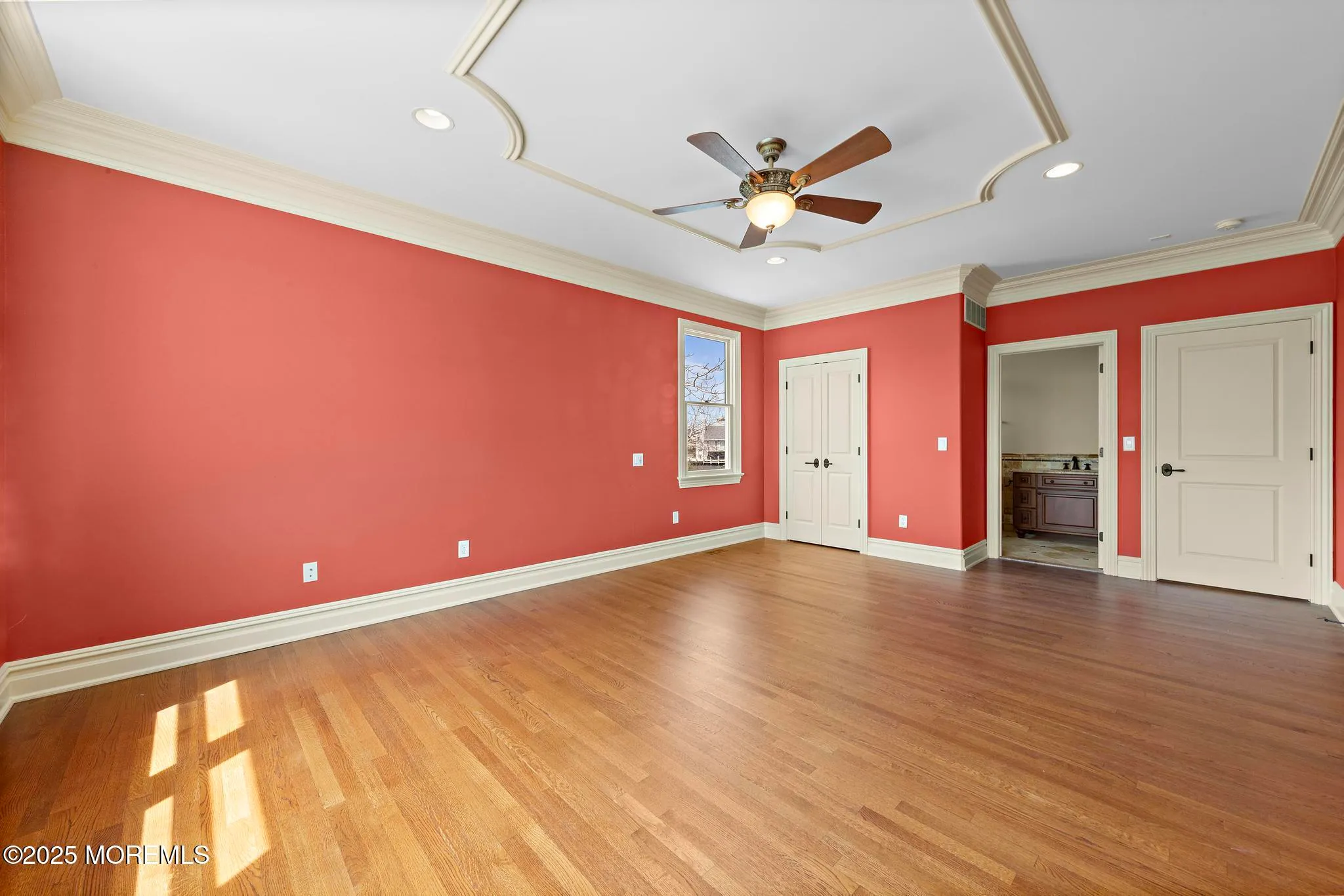 Harvey Cedars, New Jersey 08008, United States, 5 Bedrooms Bedrooms, ,4 BathroomsBathrooms,Residential,Active,112976