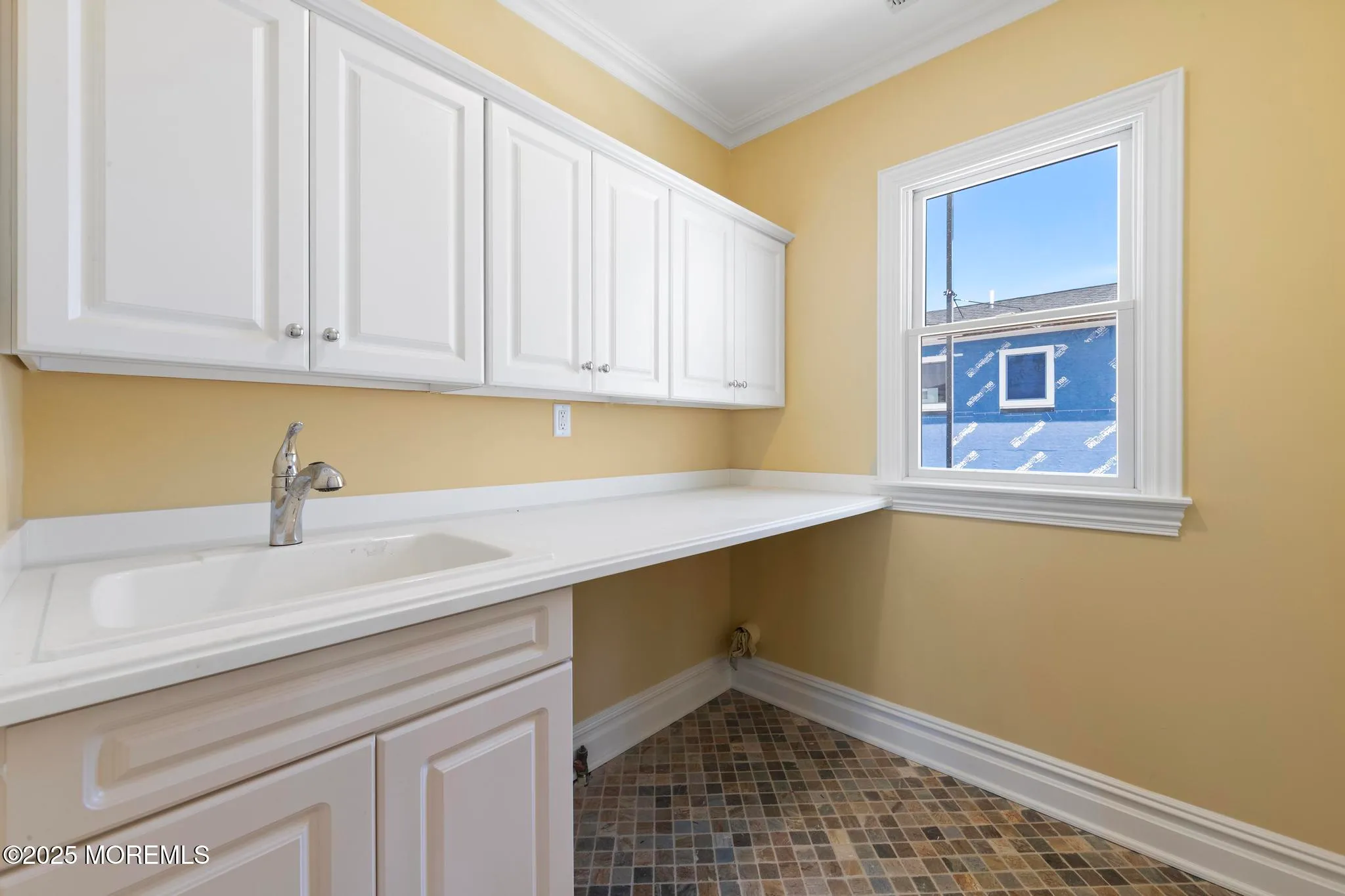 Harvey Cedars, New Jersey 08008, United States, 5 Bedrooms Bedrooms, ,4 BathroomsBathrooms,Residential,Active,112976