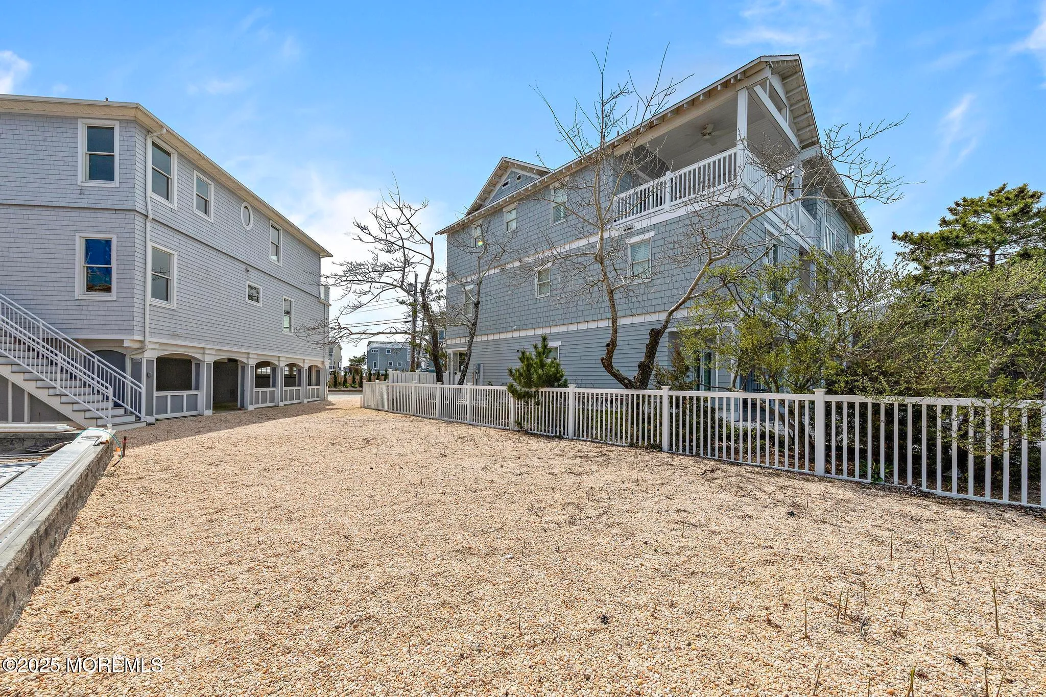 Harvey Cedars, New Jersey 08008, United States, 5 Bedrooms Bedrooms, ,4 BathroomsBathrooms,Residential,Active,112976