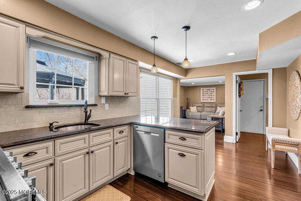 103 Starlight Road, Howell, New Jersey image 12