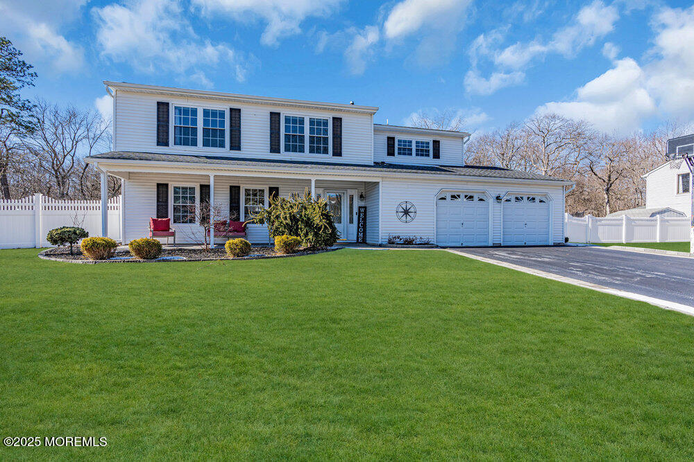 103 Starlight Road, Howell, New Jersey image 1
