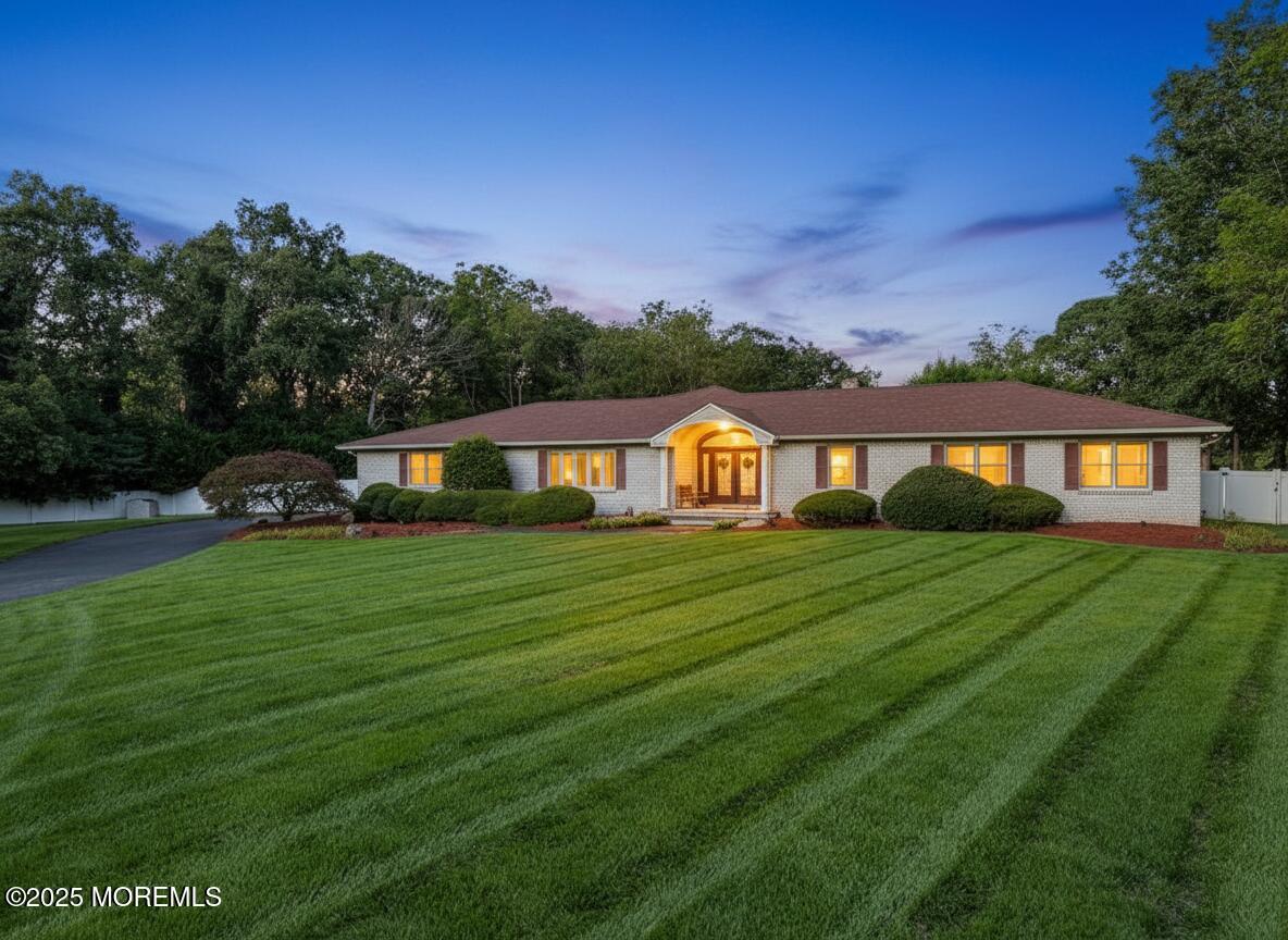 527 Eagle Point Drive