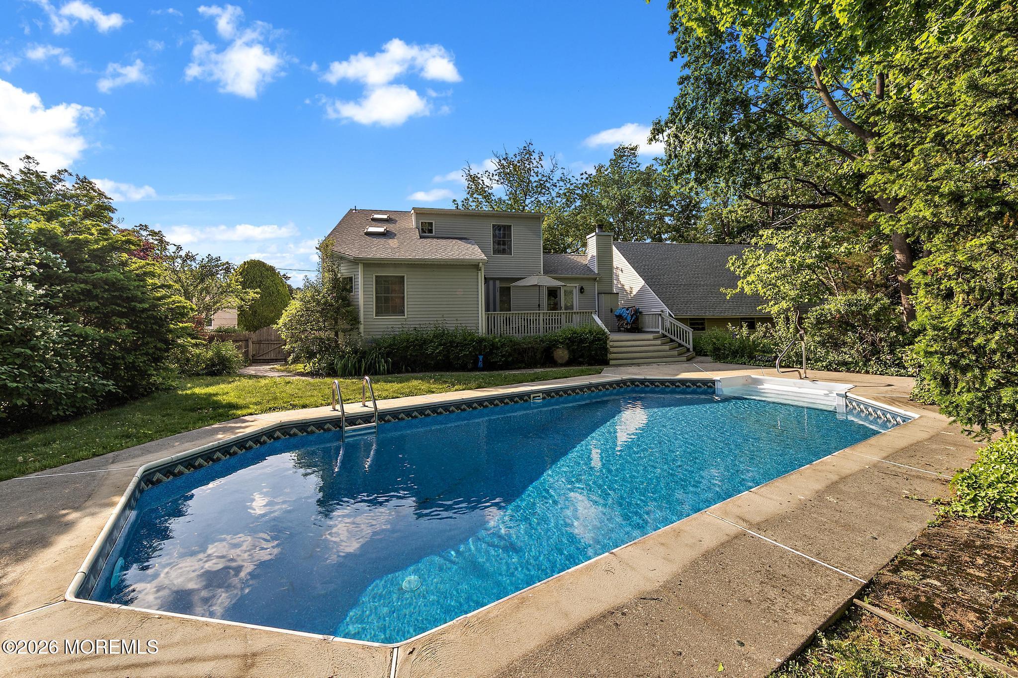602 Homestead Road