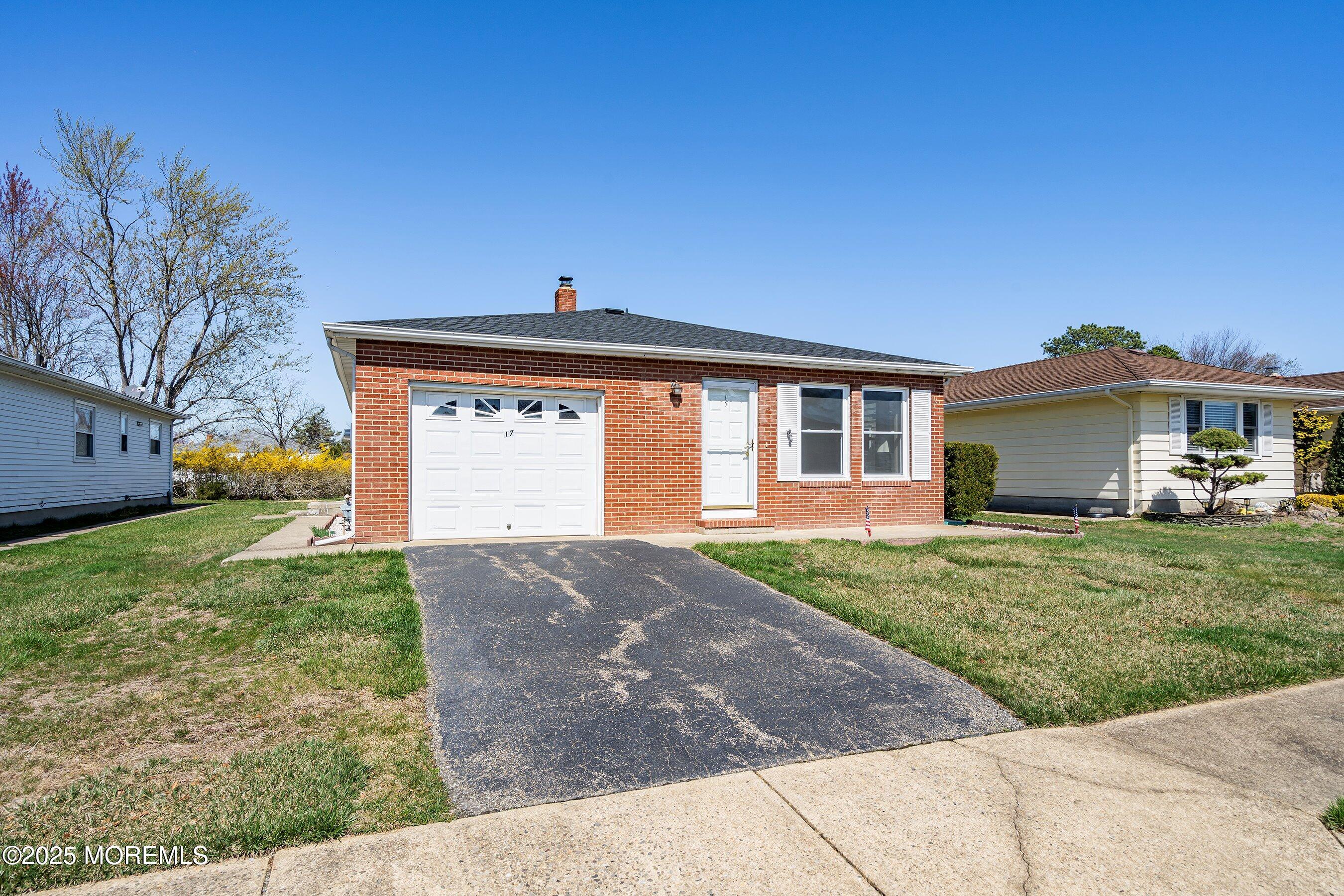 17 Hyannis Street, Toms River, New Jersey image 4