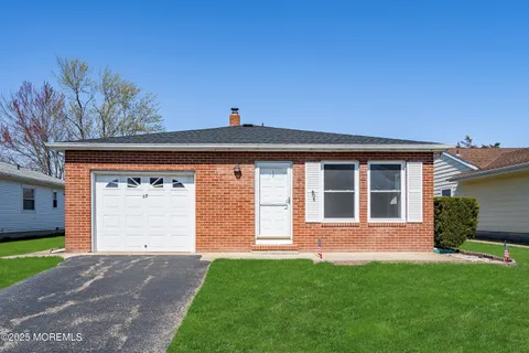 17 Hyannis Street, Toms River, NJ 08757 - MLS#: 22509955