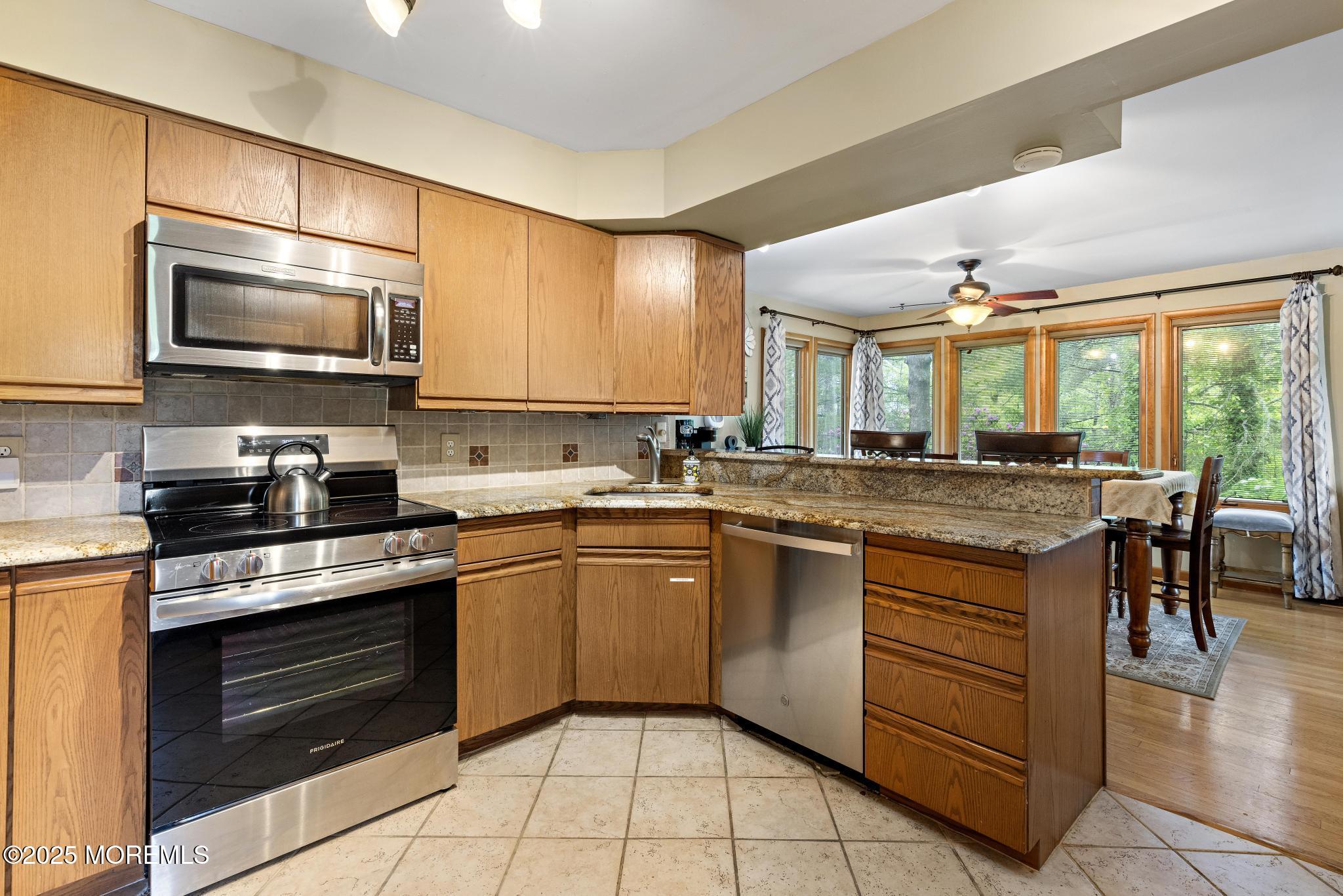 833 Buccaneer Lane, Manahawkin, New Jersey image 15