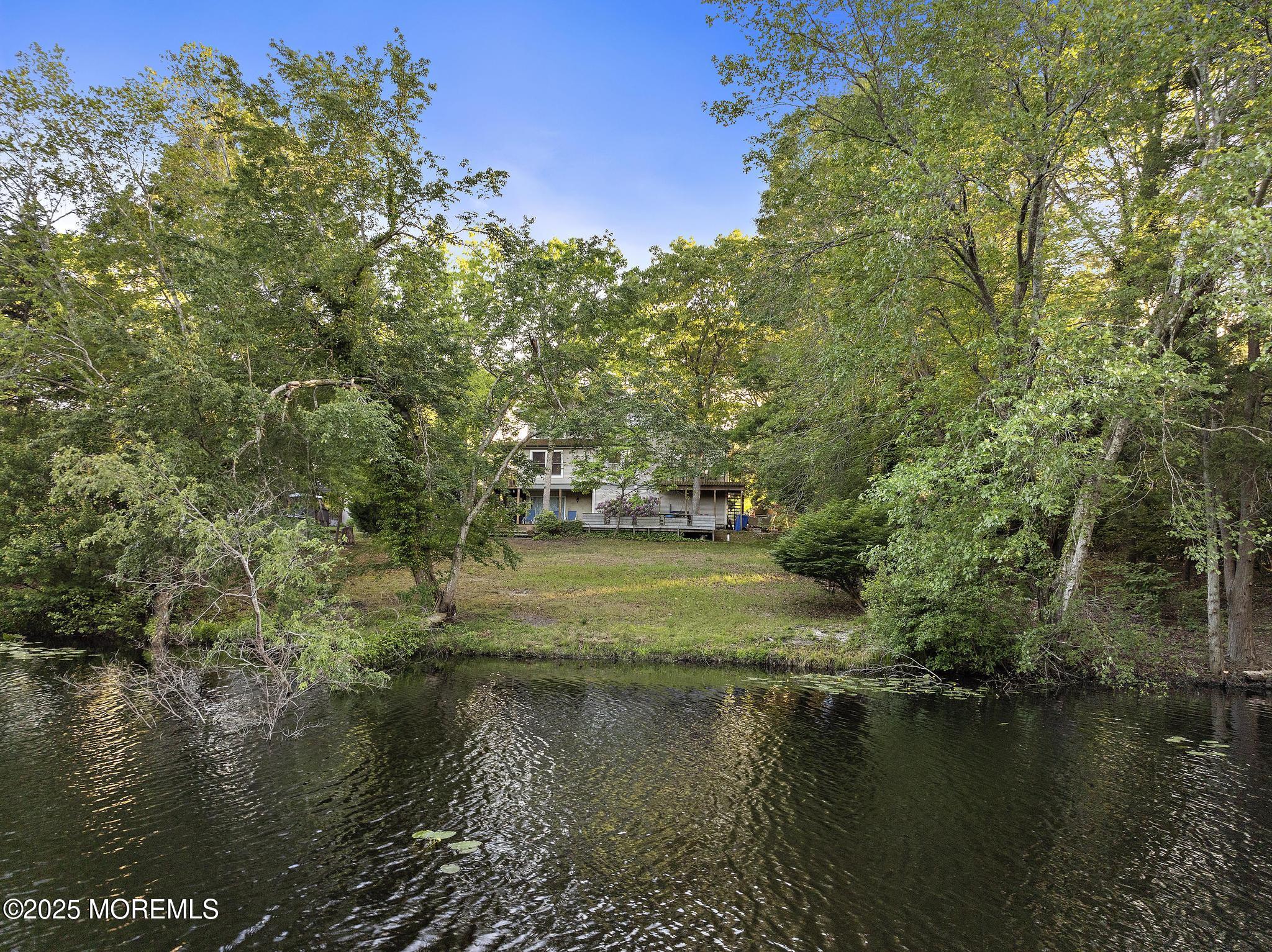 833 Buccaneer Lane, Manahawkin, New Jersey image 3