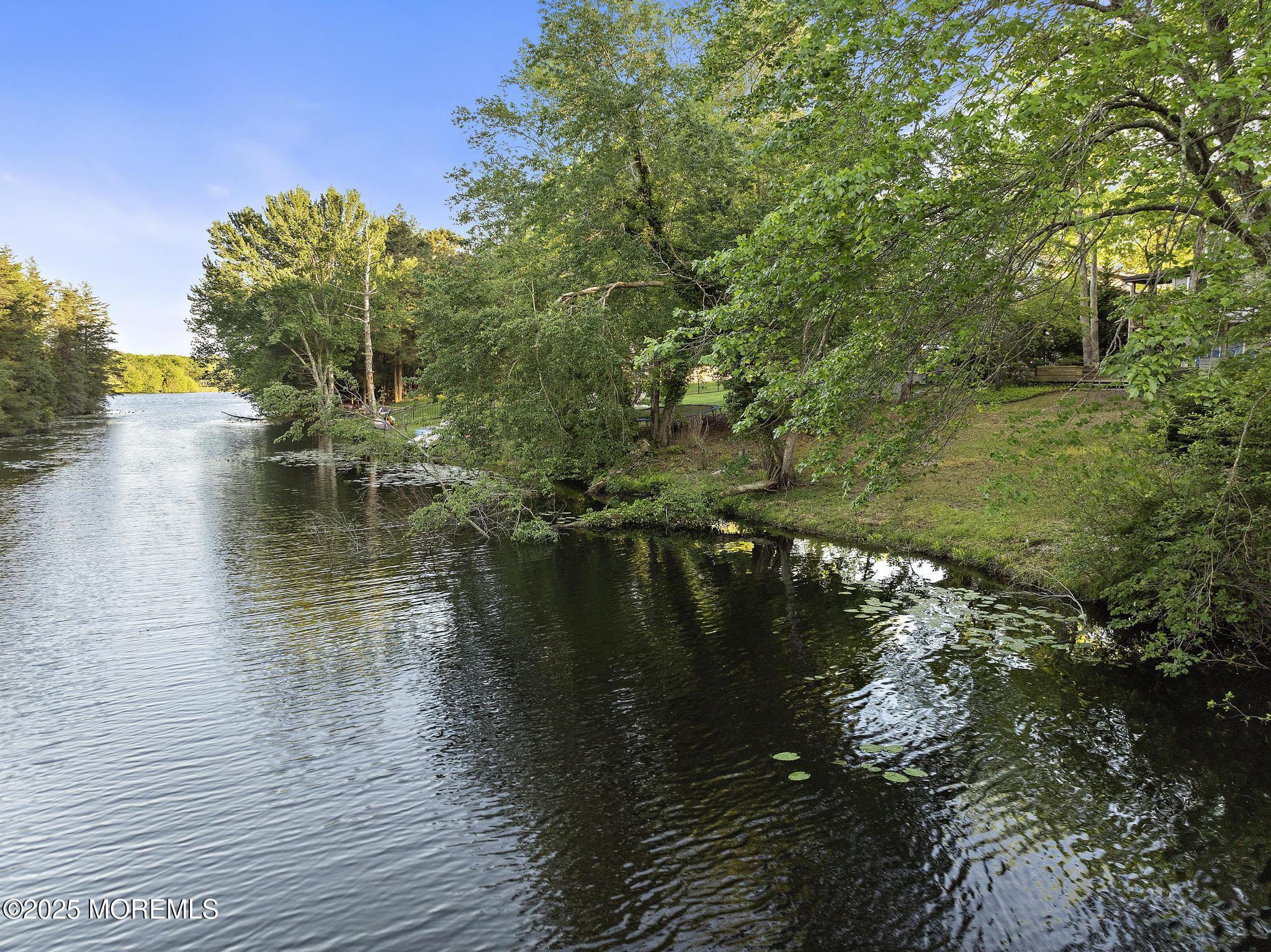 833 Buccaneer Lane, Manahawkin, New Jersey image 4