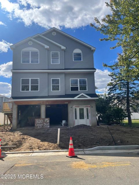 720 7th Street Union Beach NJ 07735