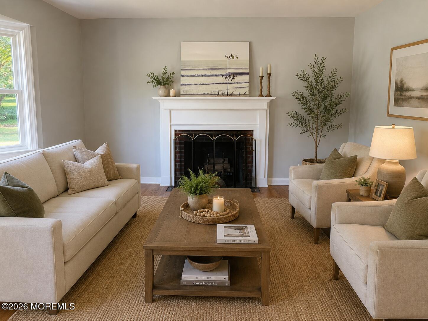5 E Lincoln Circle
