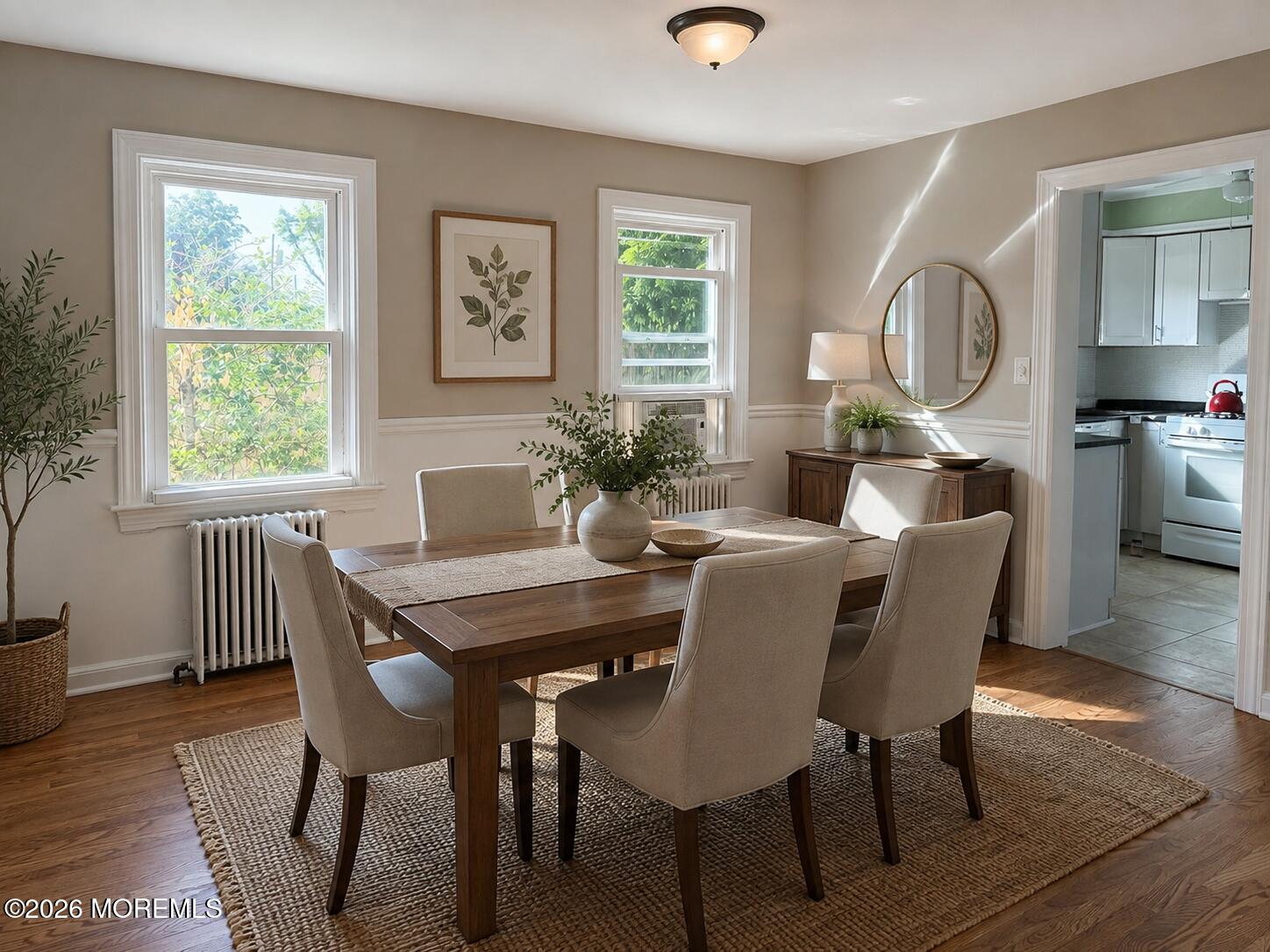 5 E Lincoln Circle