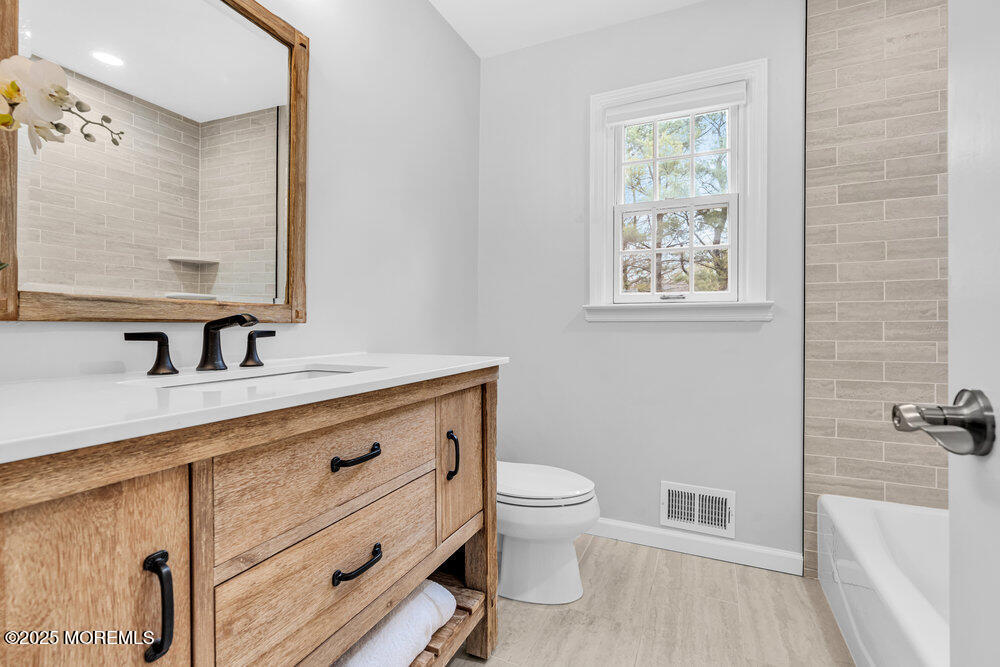 5 Sentry Court, Holmdel, New Jersey image 36