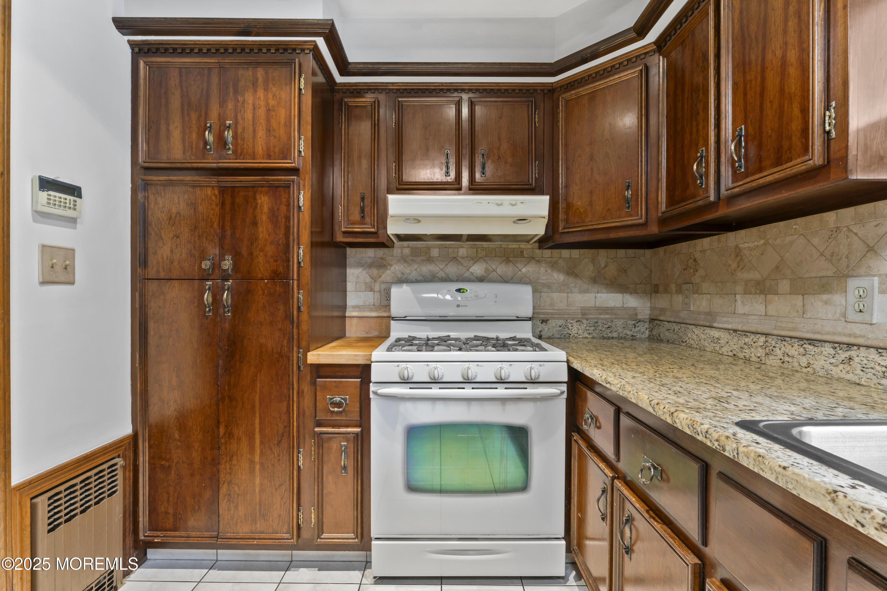 205 Edgemere Drive, Toms River, New Jersey image 11