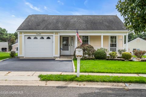 55 Elmswell Avenue Manchester NJ 08759