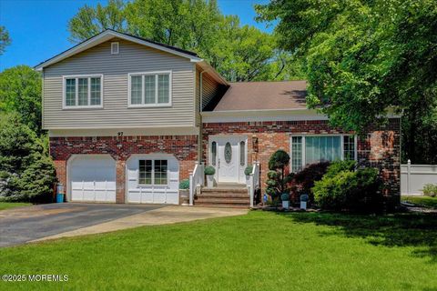 97 Lafayette Mills Road Manalapan NJ 07726