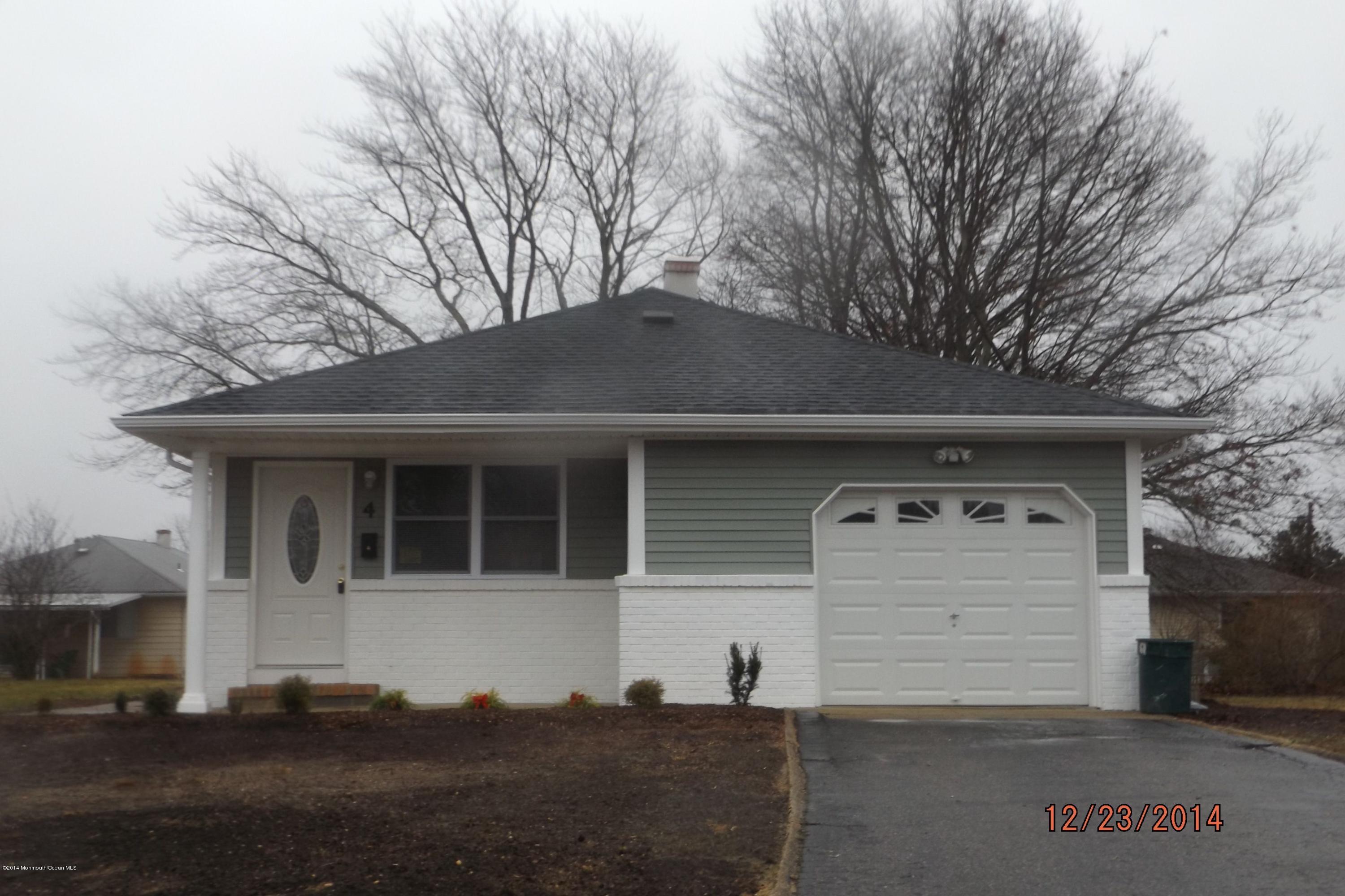 Photo 1 of 15 — 4 Porlamar Court, Toms River, NJ 08757
