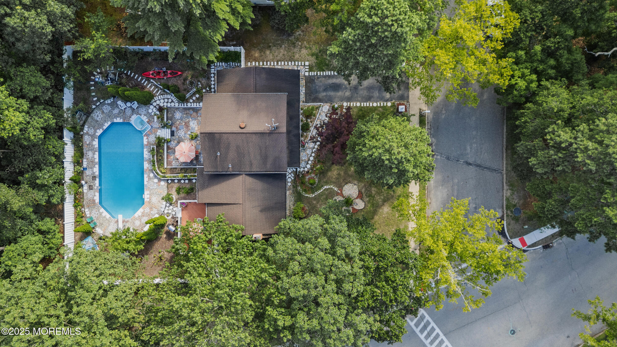 27 Squire Court