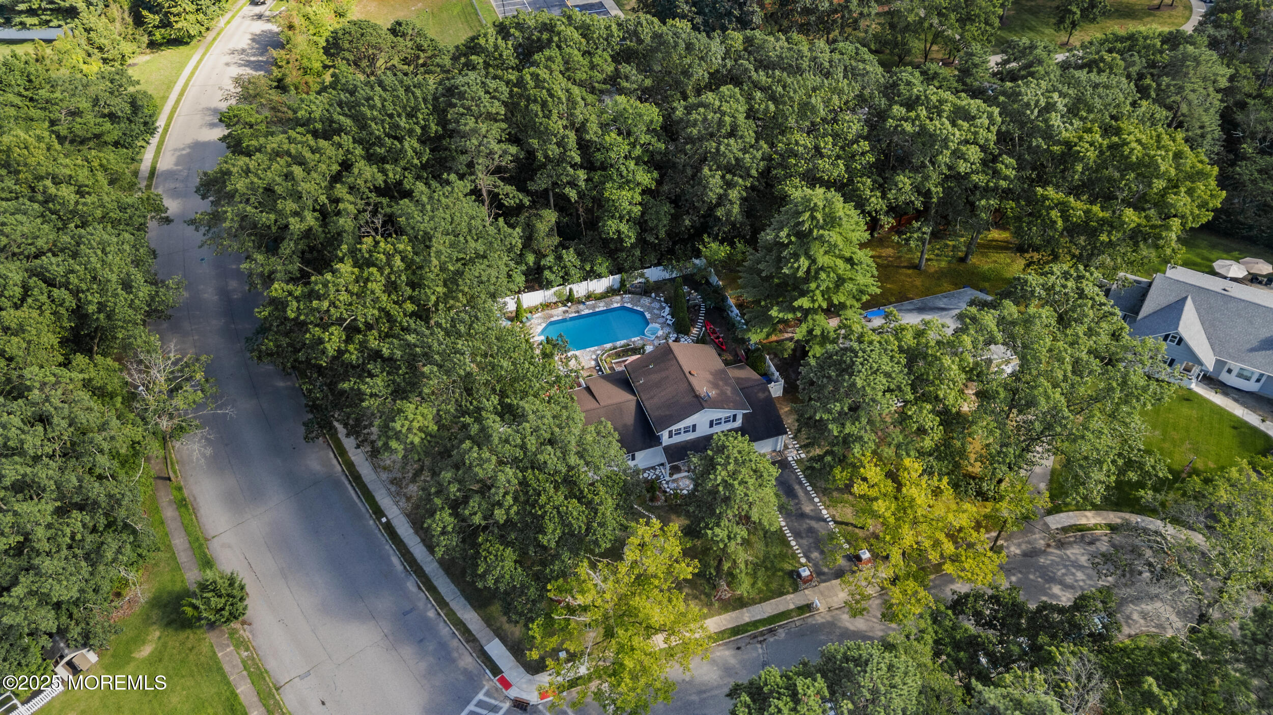 27 Squire Court
