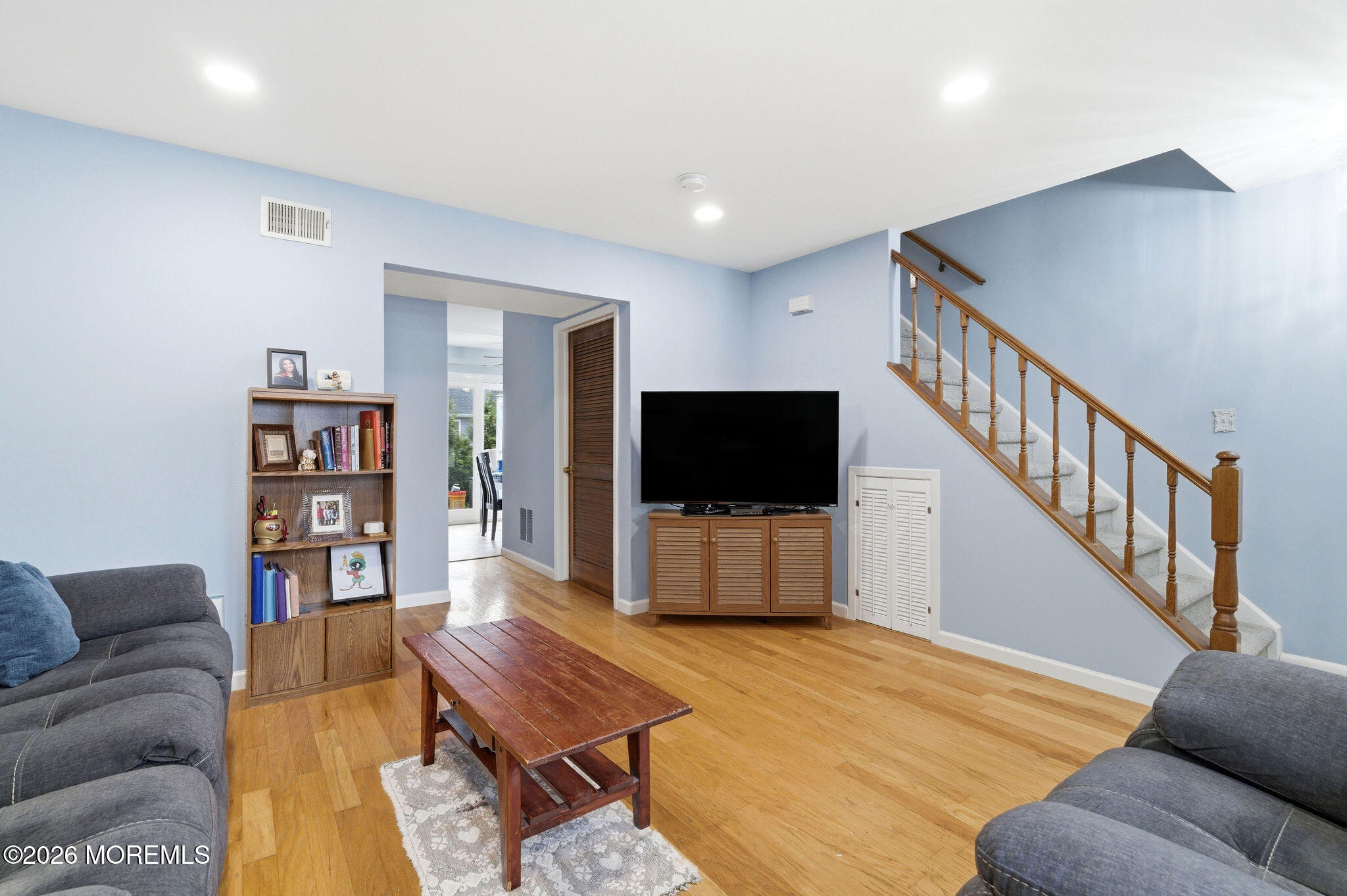 82 Cliffwood Avenue 33