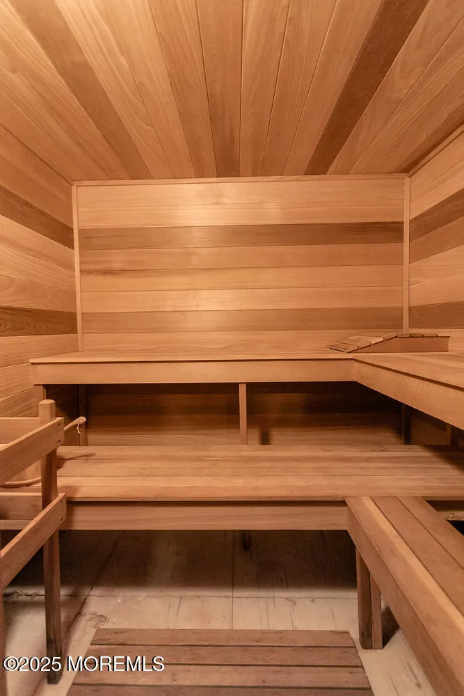 Rumson, New Jersey 07760, United States, 5 Bedrooms Bedrooms, ,5 BathroomsBathrooms,Residential,Active,156624