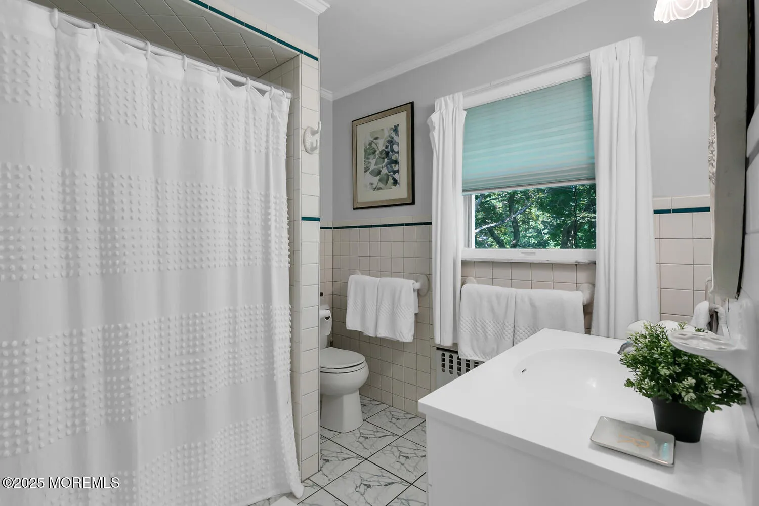 Rumson, New Jersey 07760, United States, 5 Bedrooms Bedrooms, ,5 BathroomsBathrooms,Residential,Active,156624