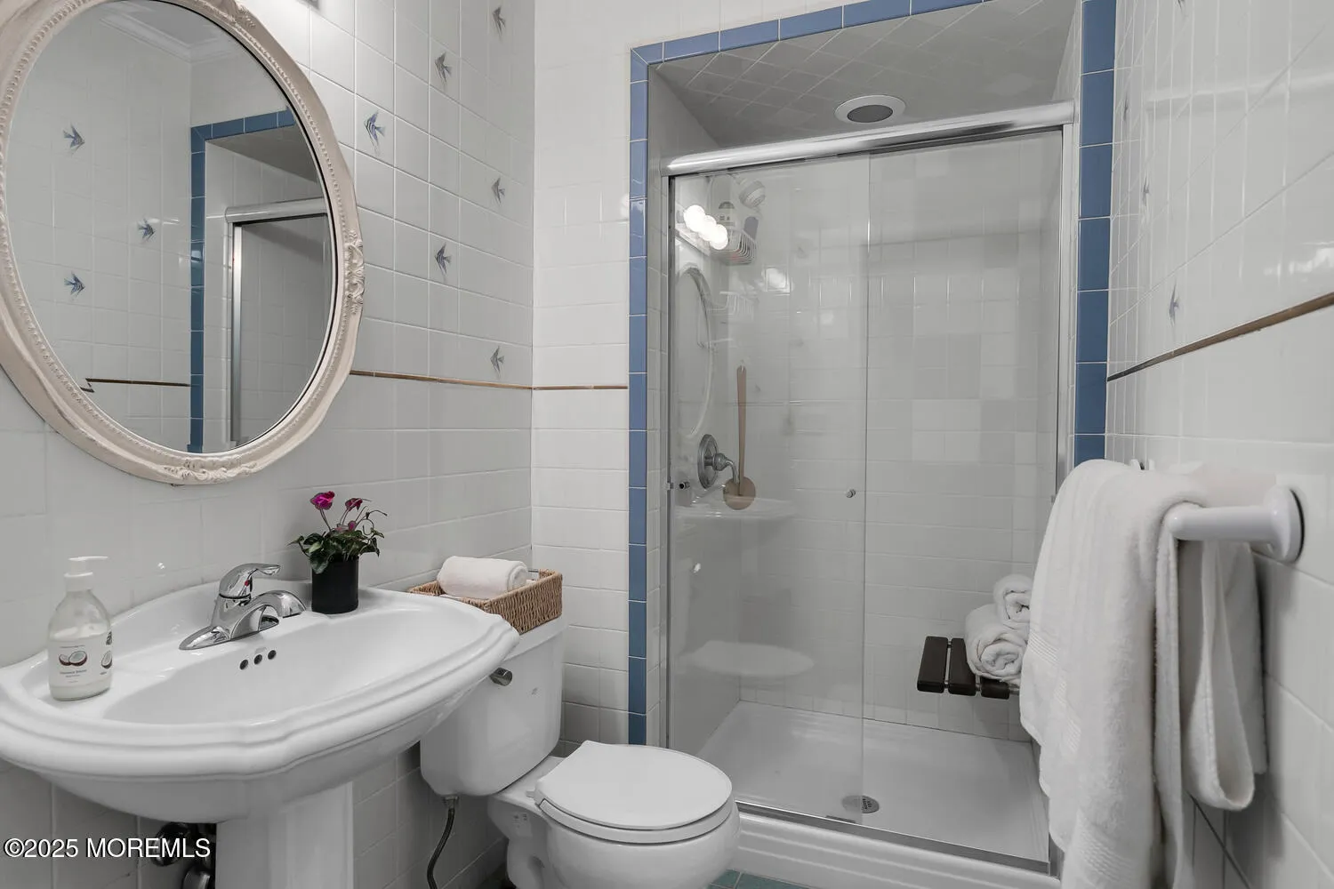 Rumson, New Jersey 07760, United States, 5 Bedrooms Bedrooms, ,5 BathroomsBathrooms,Residential,Active,156624