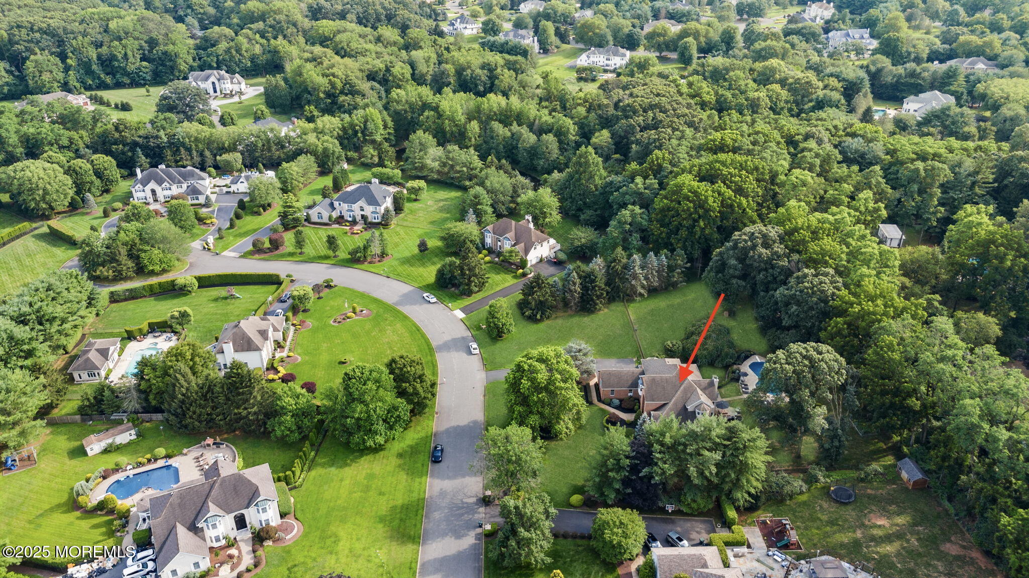 8 Shadowbrook Drive