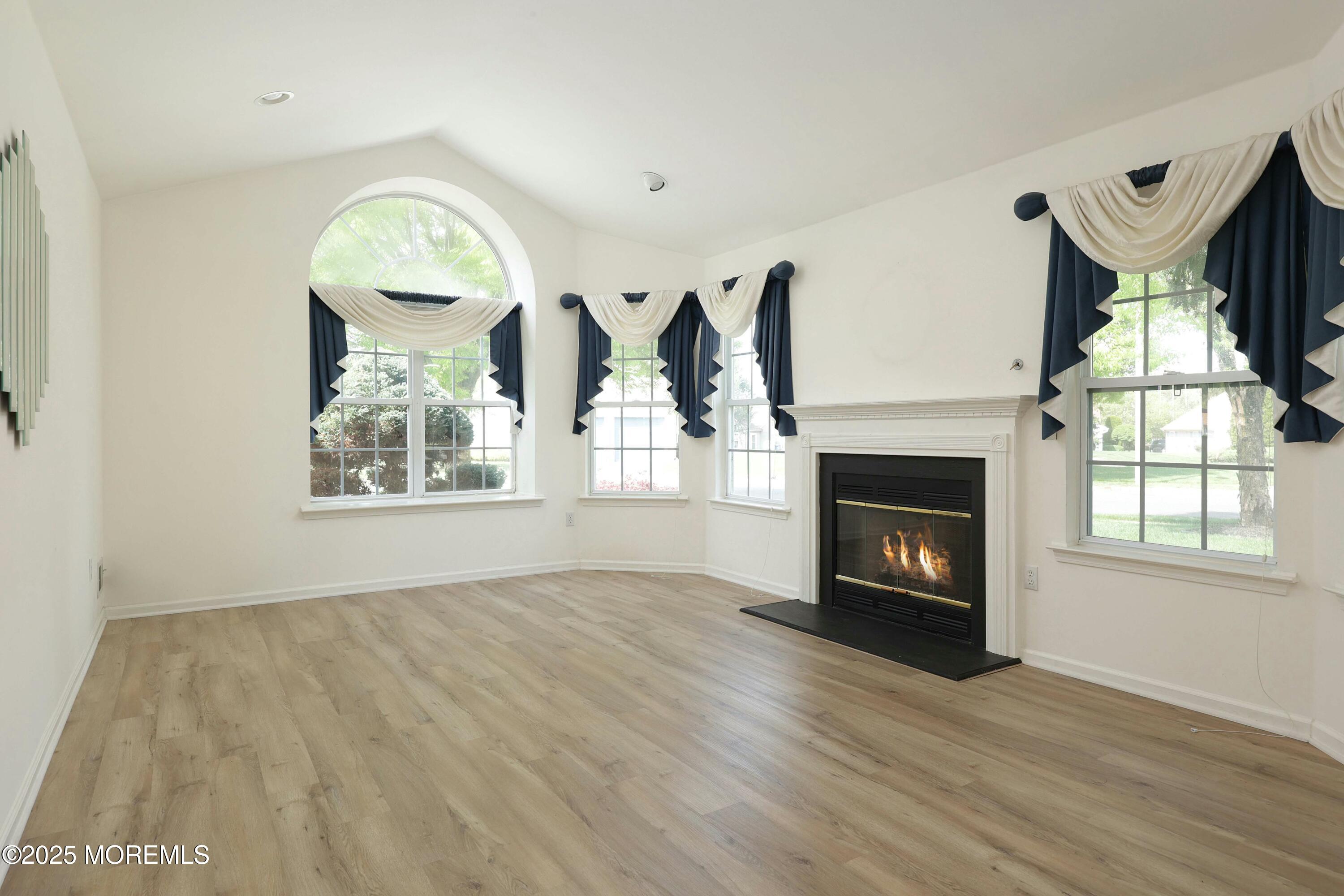 2399 Crisfield Circle, Toms River, New Jersey image 8